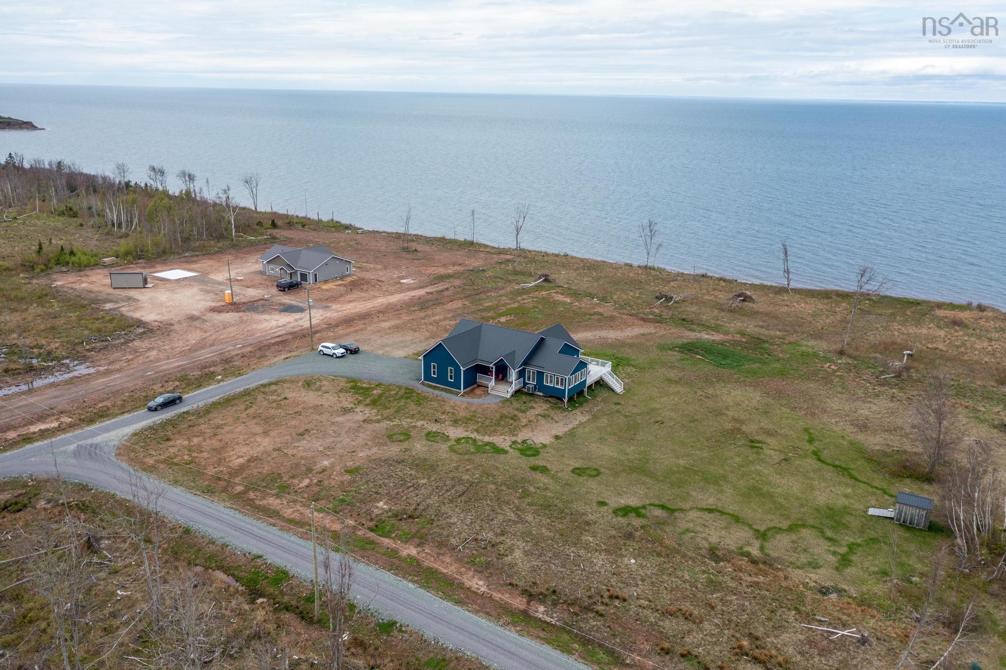 $895,900.00: 763 Shore Road, Waterside