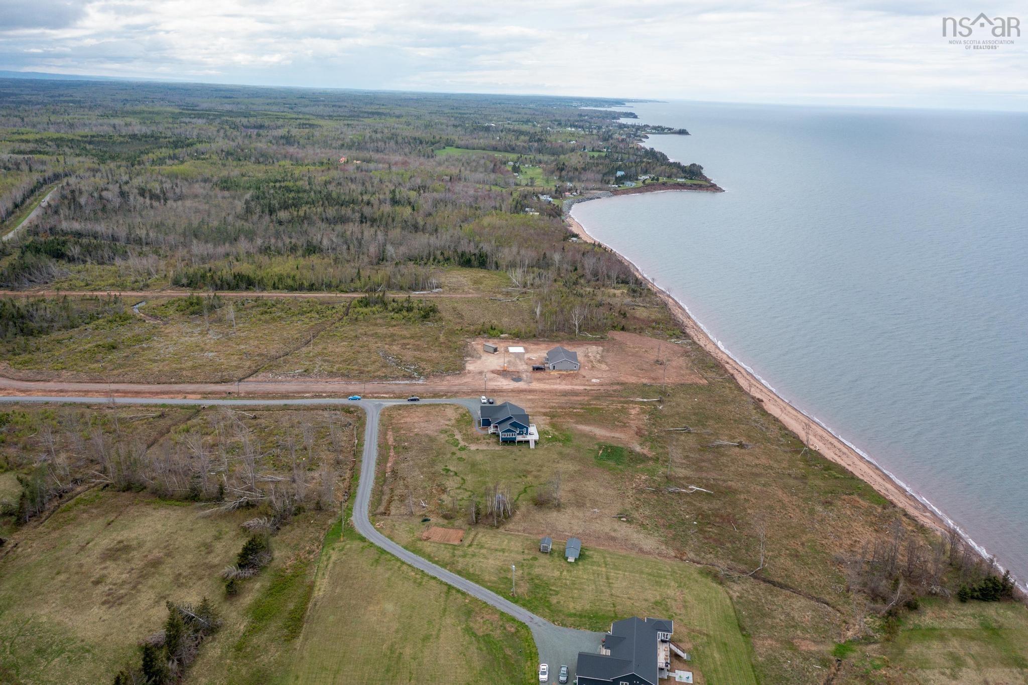 $895,900.00: 763 Shore Road, Waterside