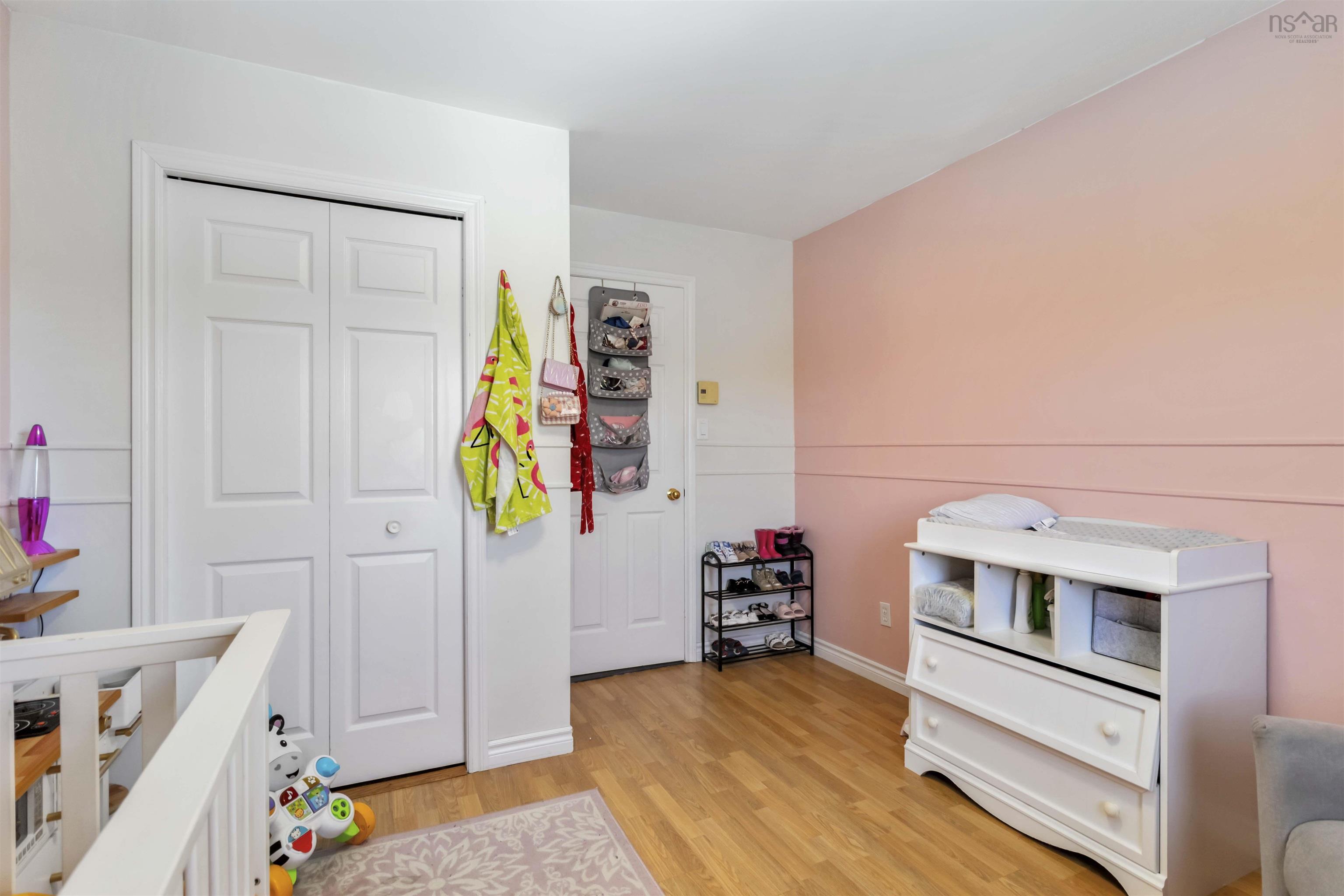 $399,900.00: 32 Thorncrest Court, Eastern Passage