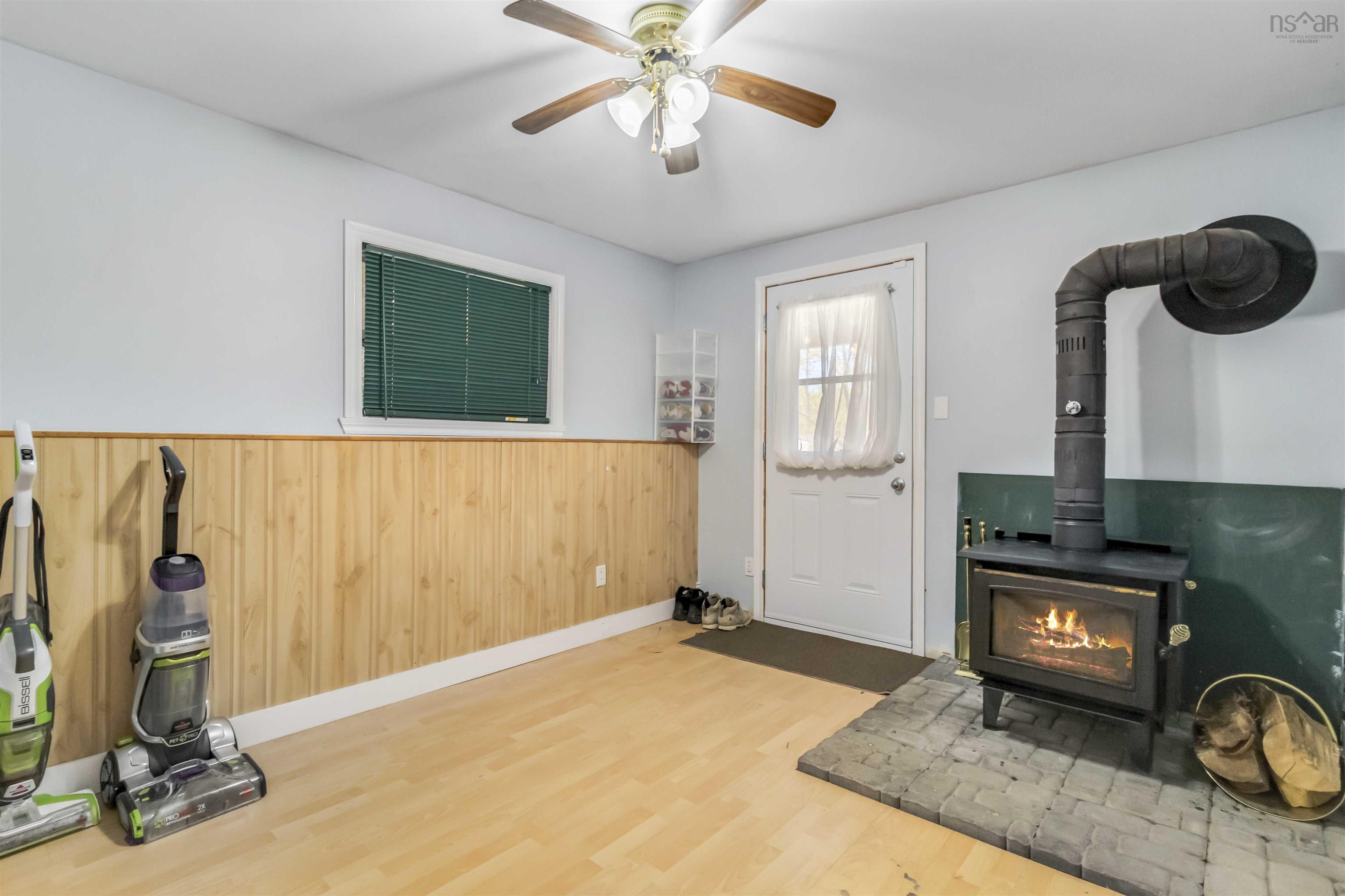 $399,900.00: 32 Thorncrest Court, Eastern Passage