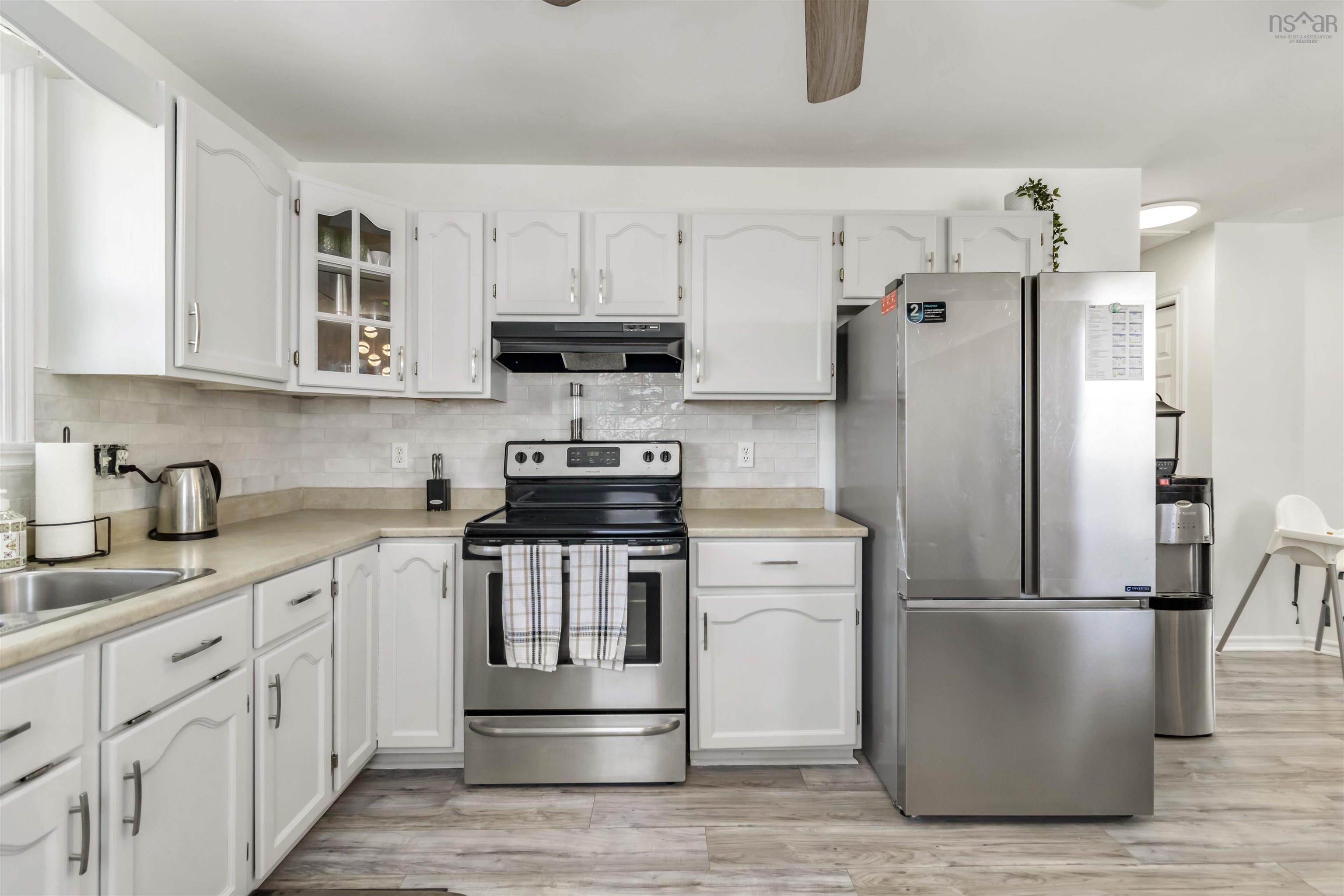 $399,900.00: 32 Thorncrest Court, Eastern Passage