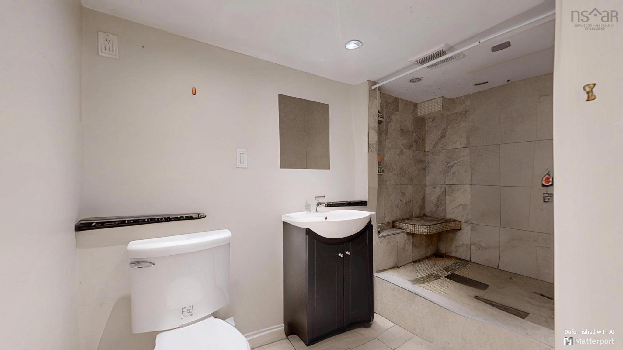 $699,900.00: 3681 High Street, Halifax Peninsula