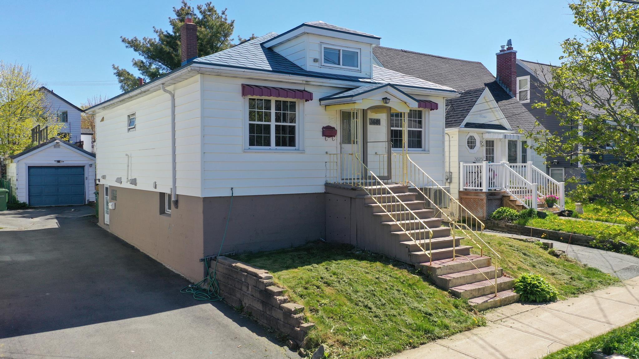 $699,900.00: 3681 High Street, Halifax Peninsula