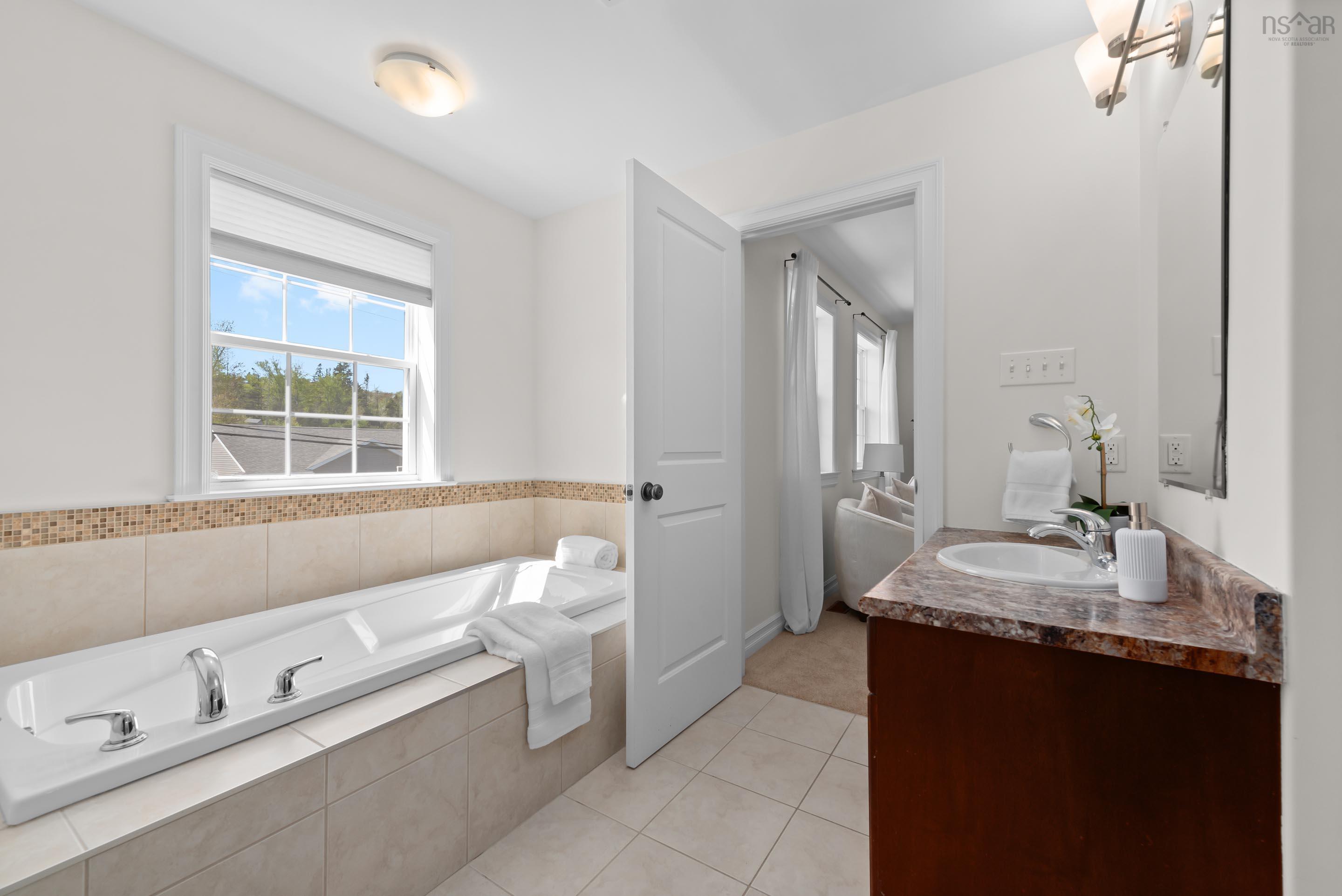 $599,900.00: 48 Beaconsfield Way, Middle Sackville