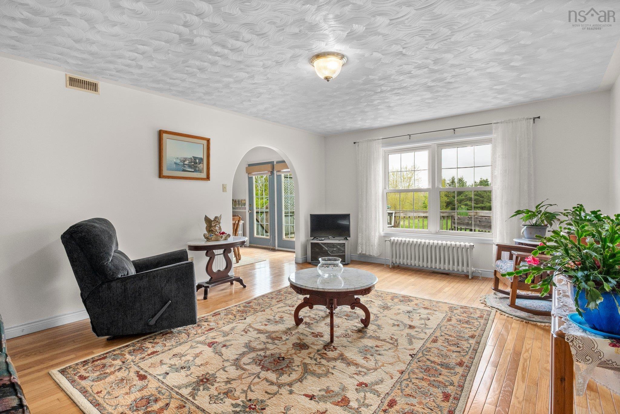 $499,900.00: 54 Old Truro Road, Elmsdale