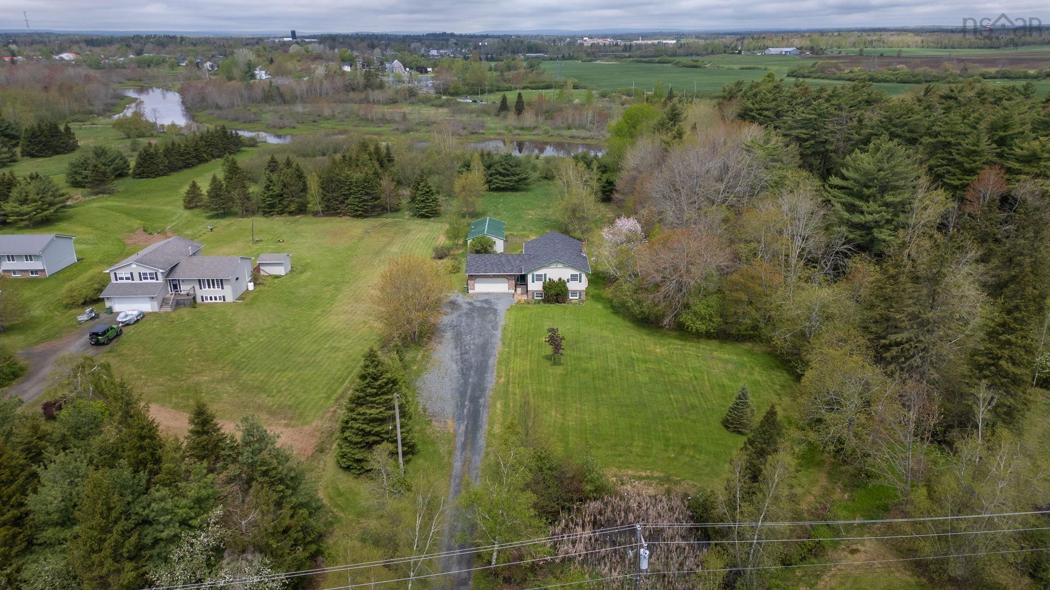 $499,900.00: 54 Old Truro Road, Elmsdale