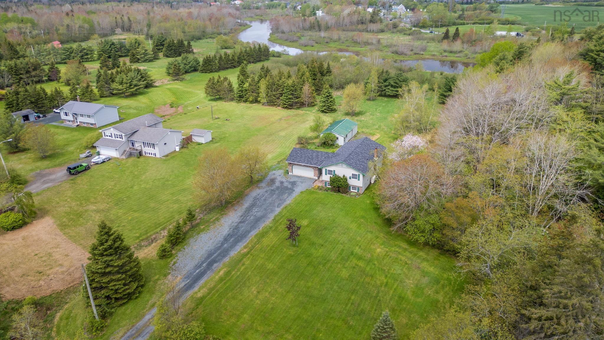 $499,900.00: 54 Old Truro Road, Elmsdale