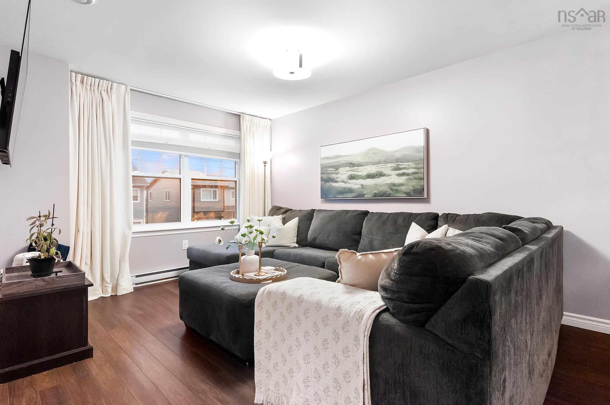 $584,900.00: 176 Alabaster Way, Halifax