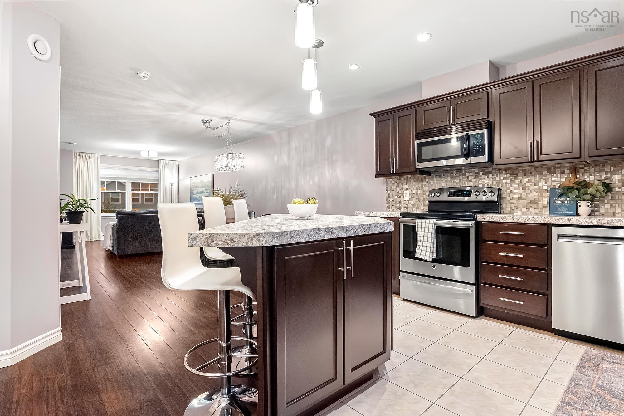 $584,900.00: 176 Alabaster Way, Halifax