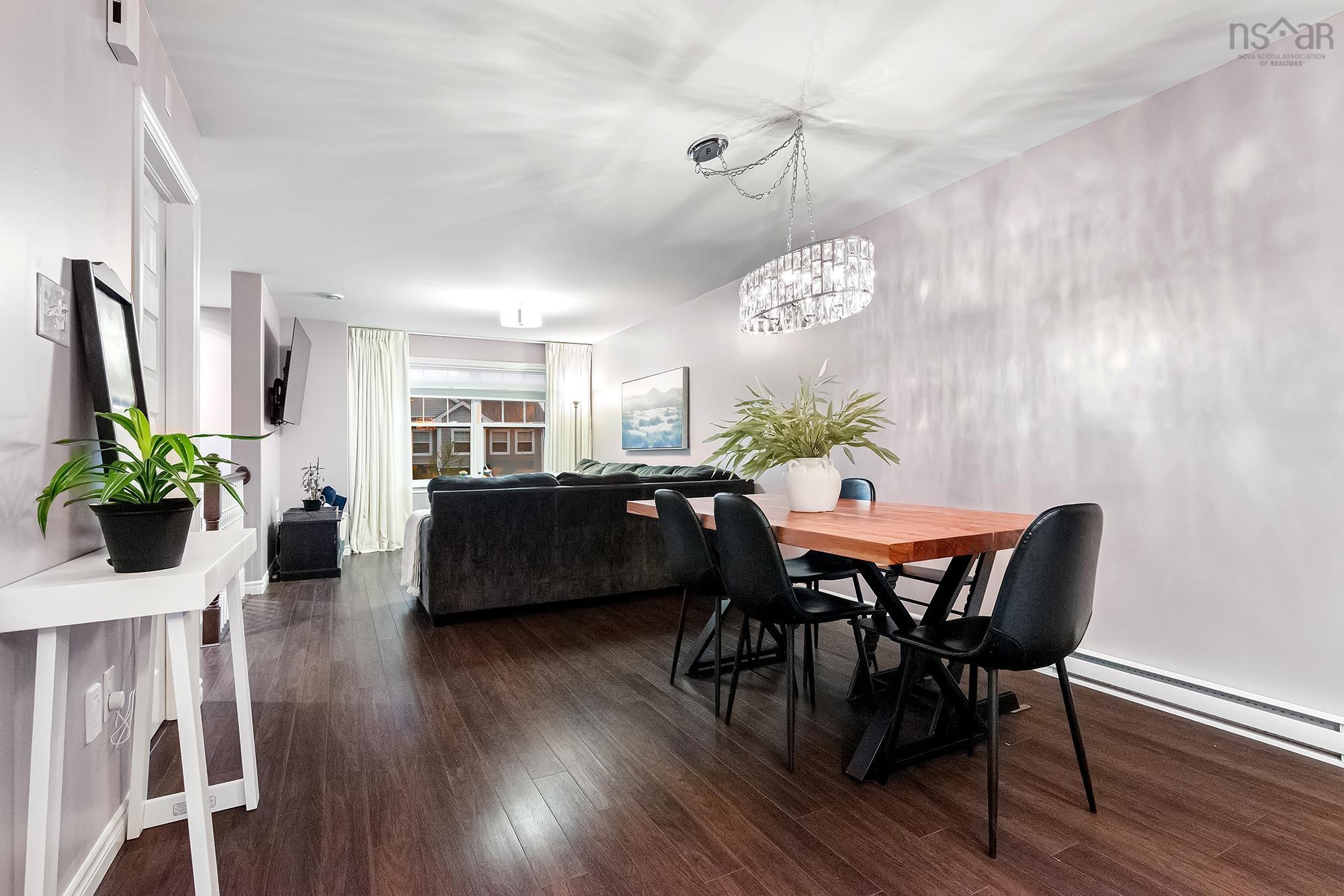 $584,900.00: 176 Alabaster Way, Halifax