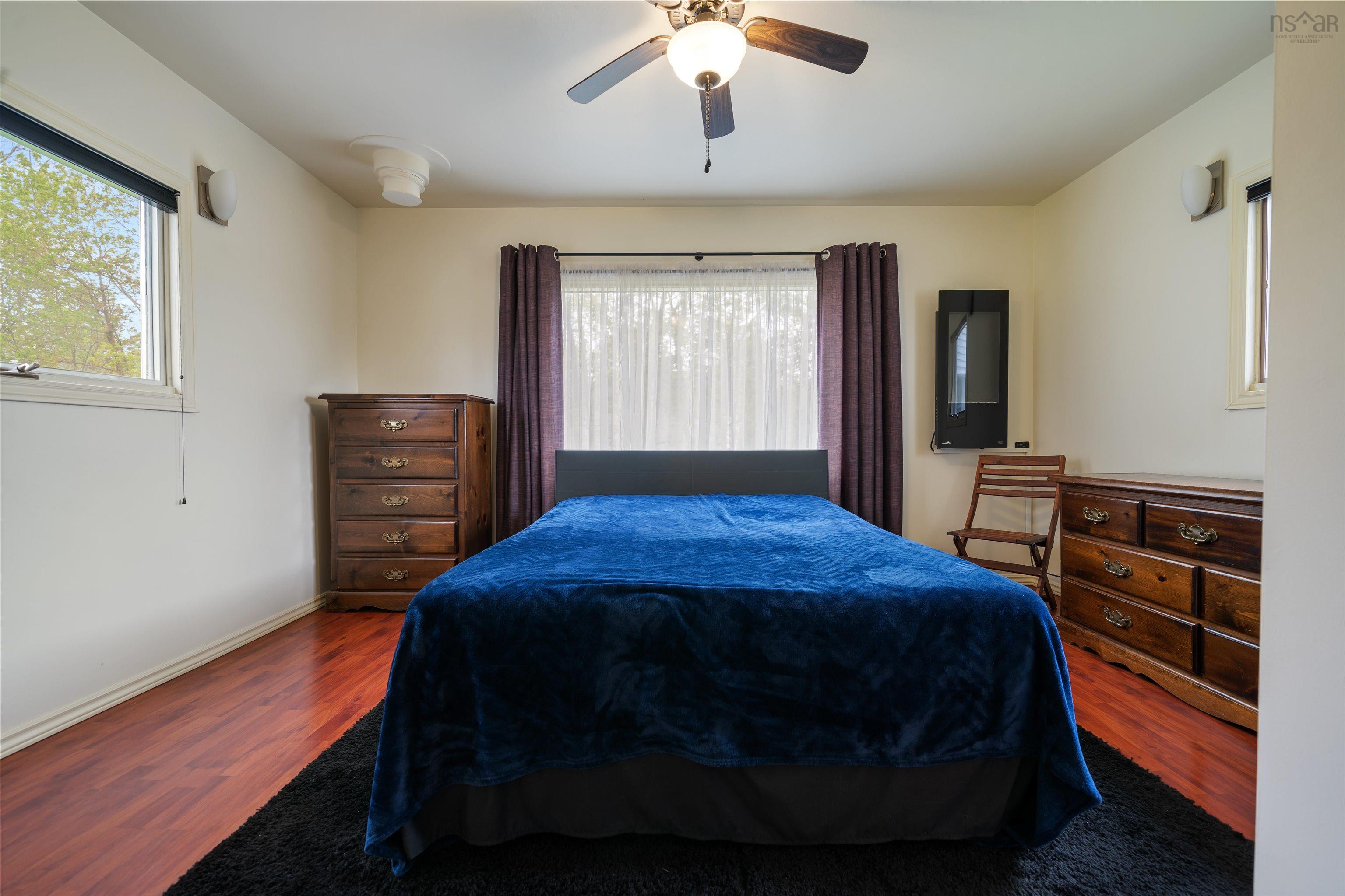 $295,900.00: 11 Durley Street, Amherst