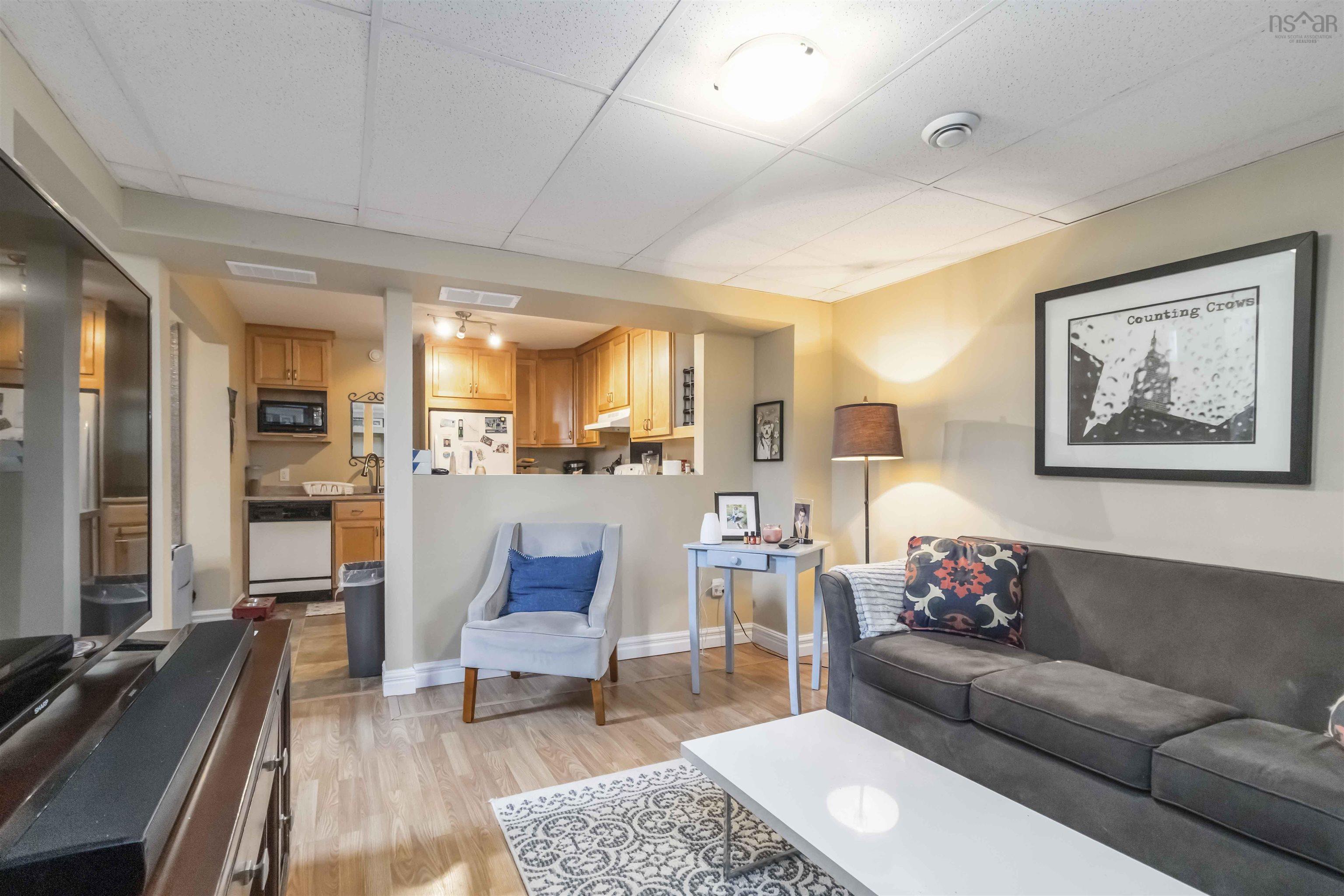 $449,000.00: 31 Beechwood Drive, Truro