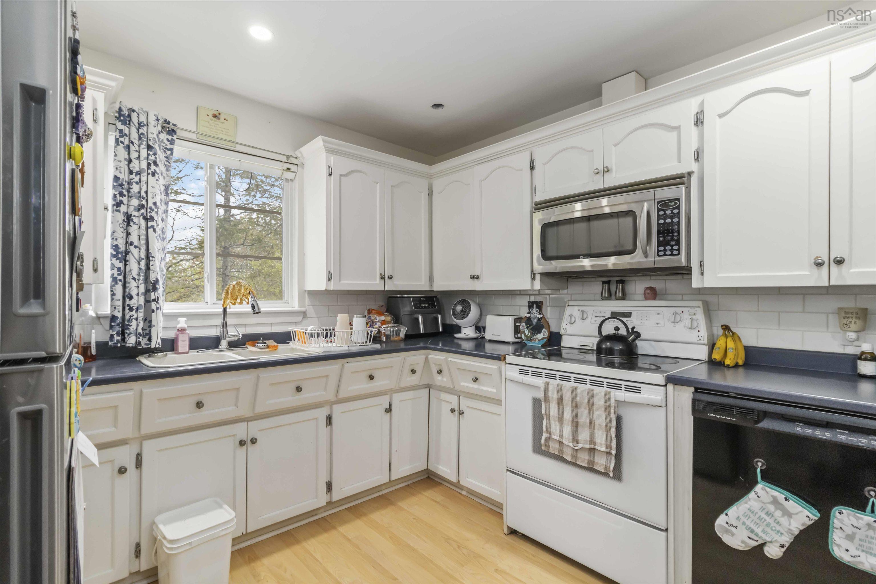 $449,000.00: 31 Beechwood Drive, Truro