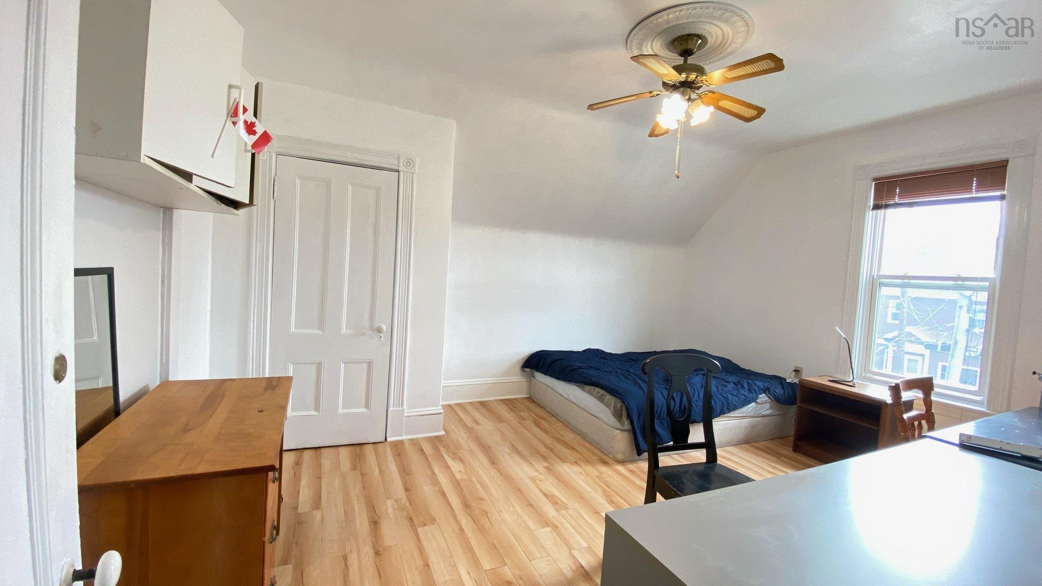 $419,900.00: 257 Bentnick Streets, Sydney