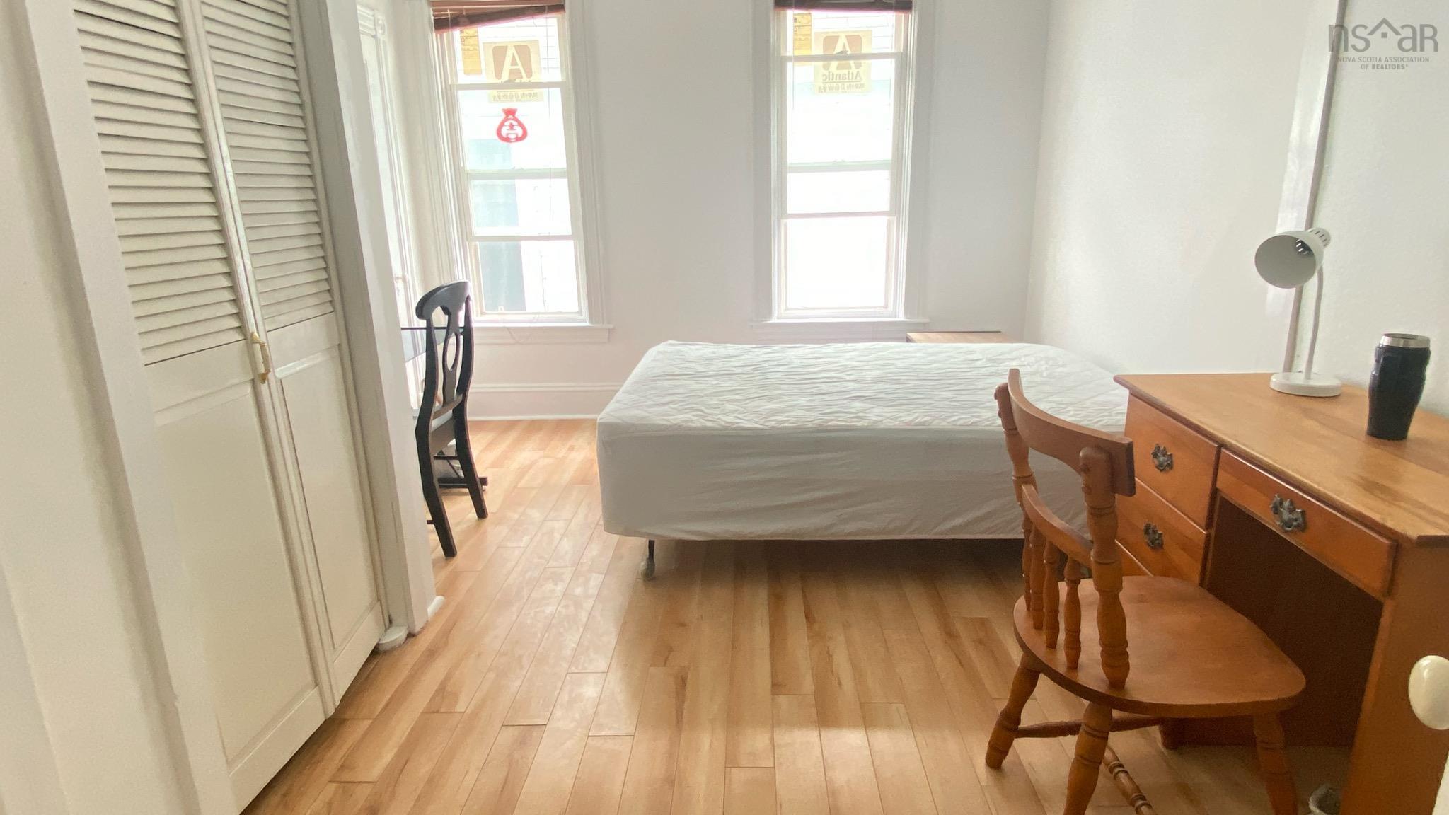 $419,900.00: 257 Bentnick Streets, Sydney