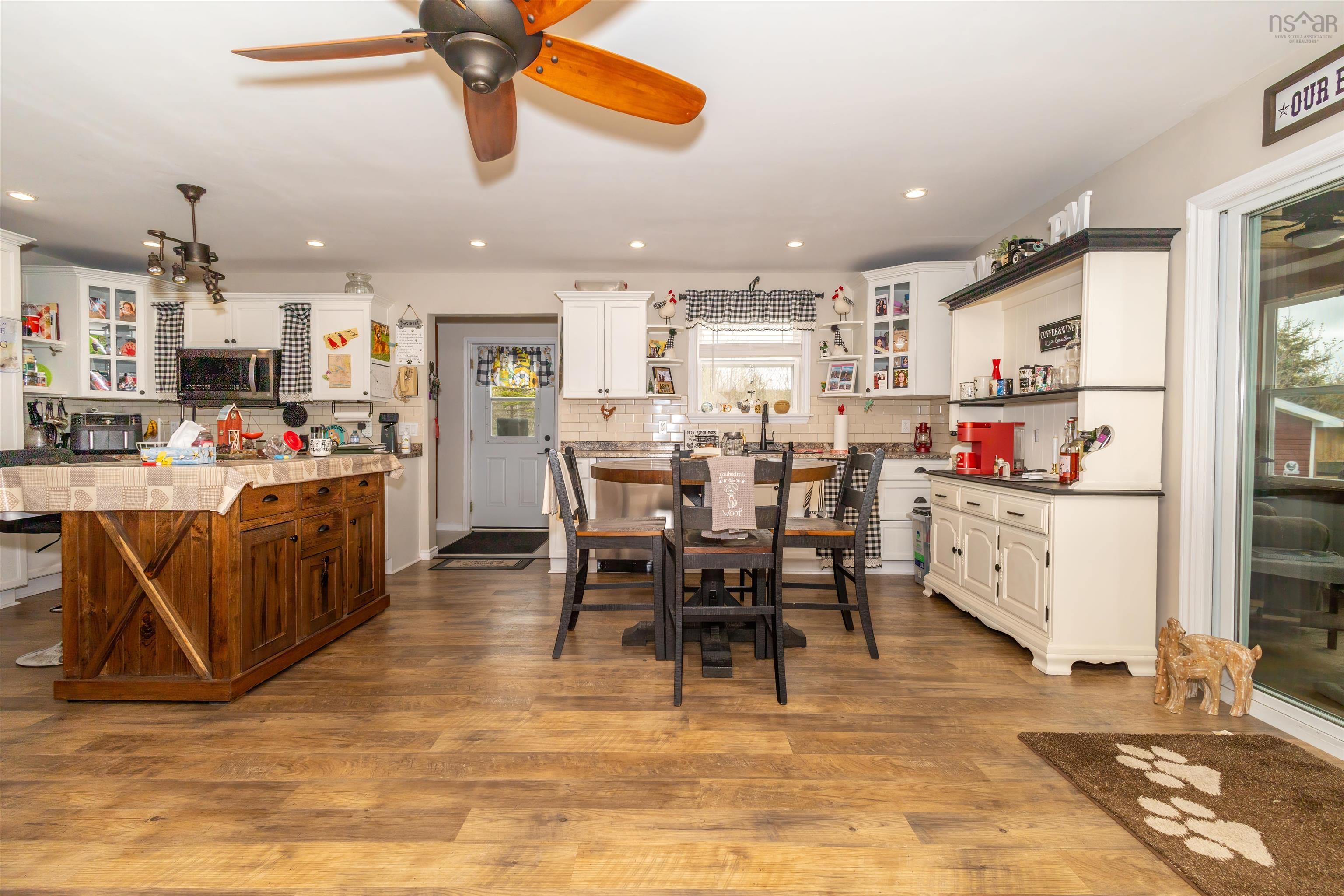 $369,000.00: 99 Blaze Road, Loch Lomond