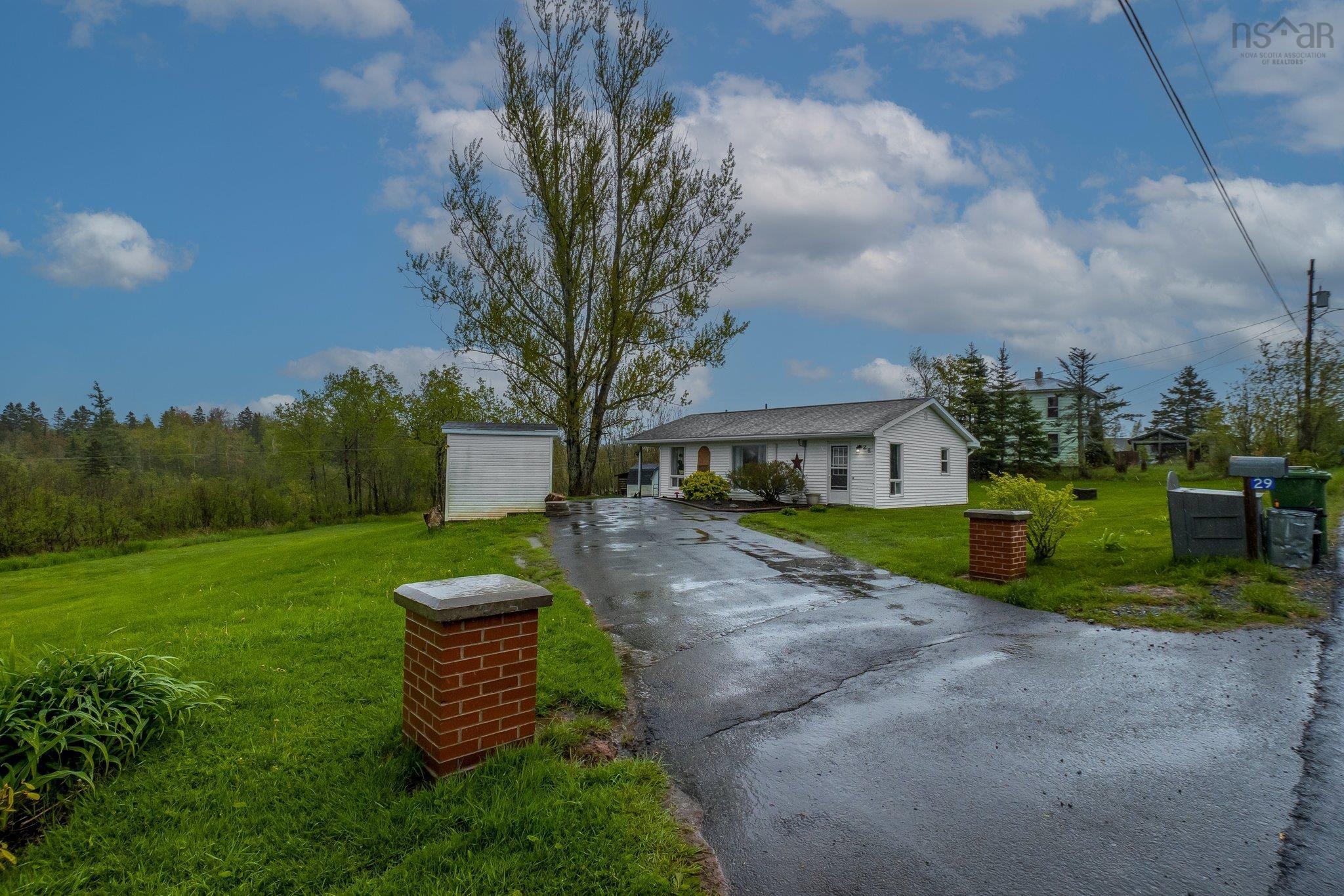 $299,900.00: 29 Back Gate Road, Dutch Settlement