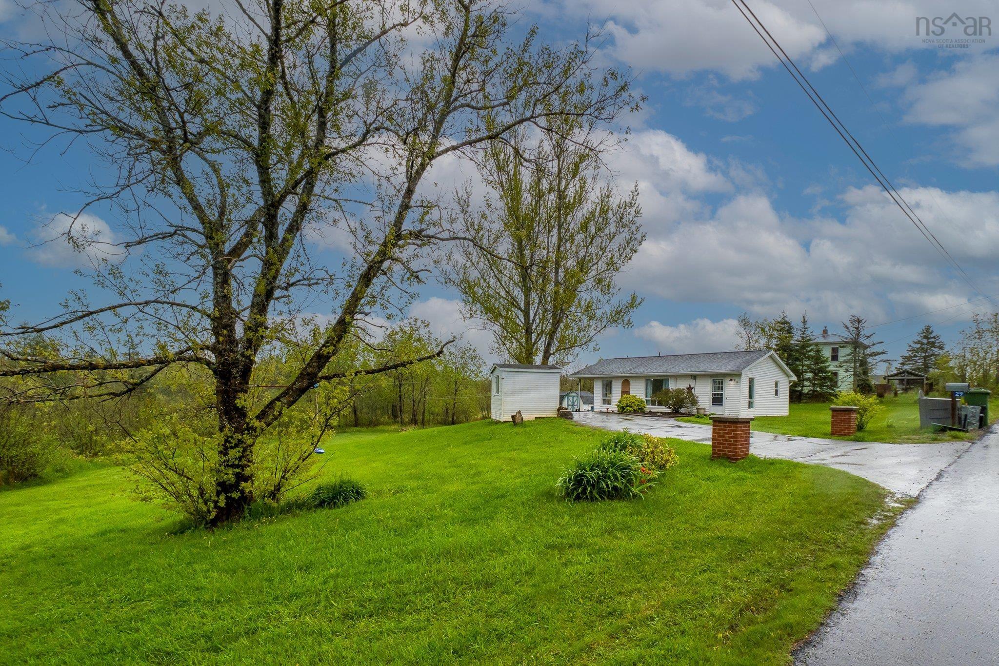 $299,900.00: 29 Back Gate Road, Dutch Settlement
