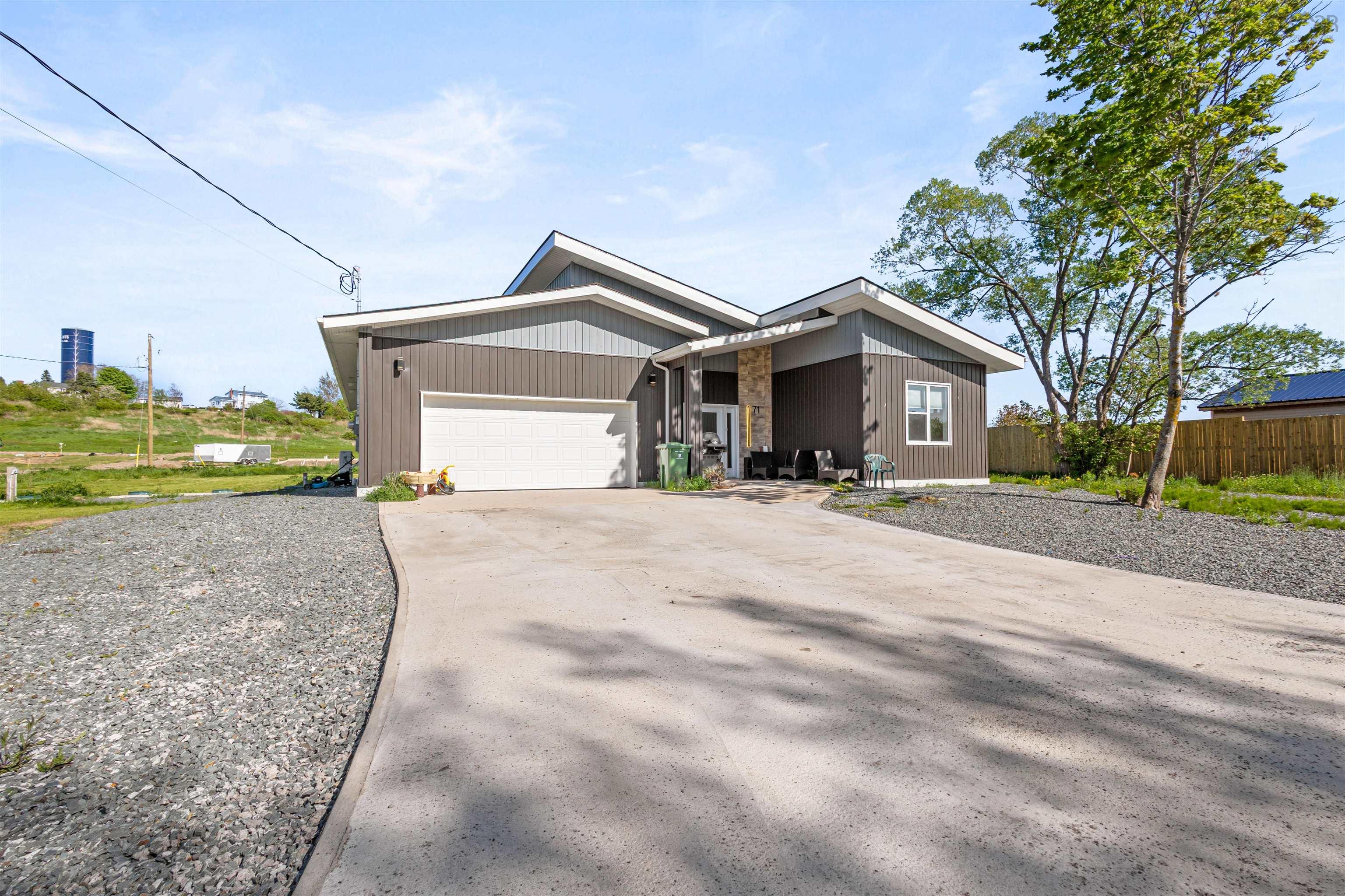 $599,900.00: 70 CN Access Road, Shubenacadie