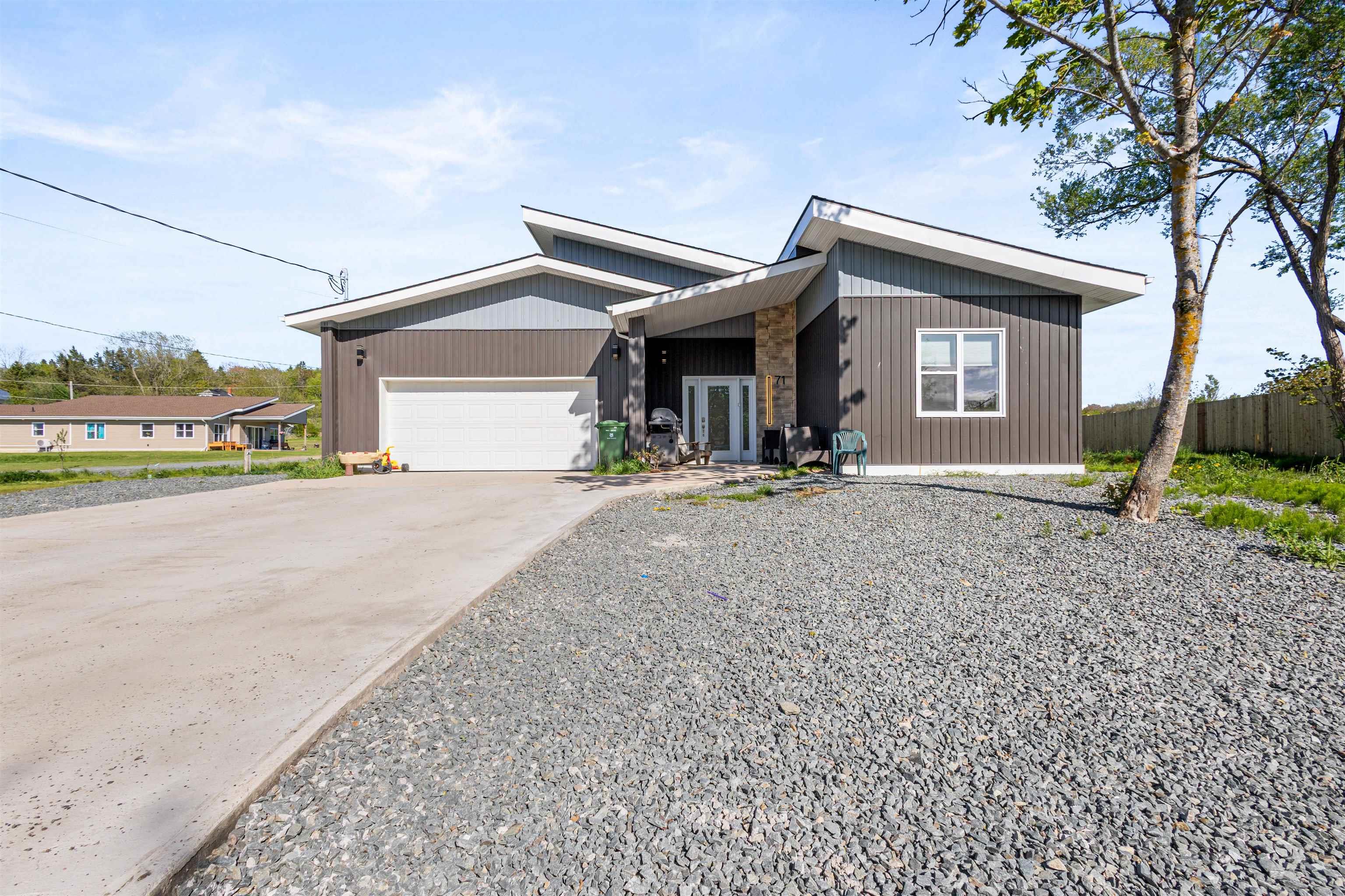 $599,900.00: 70 CN Access Road, Shubenacadie