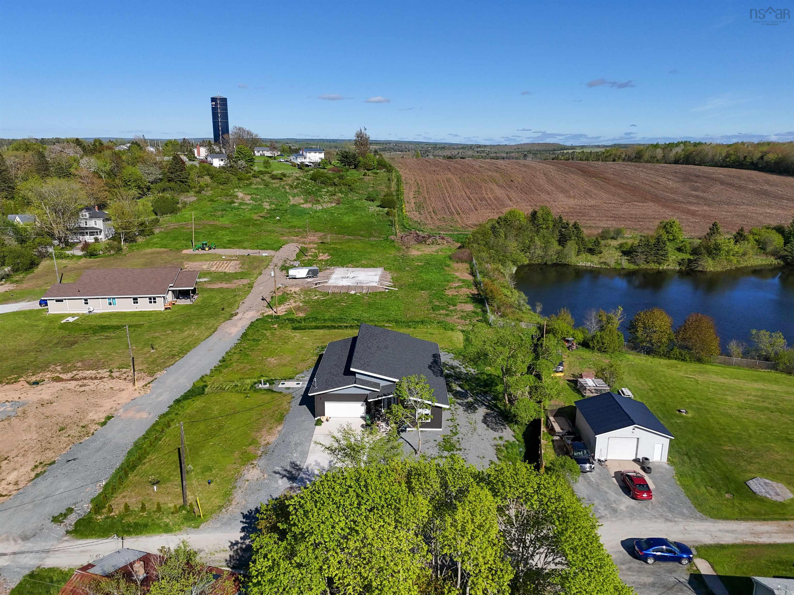 $599,900.00: 70 CN Access Road, Shubenacadie
