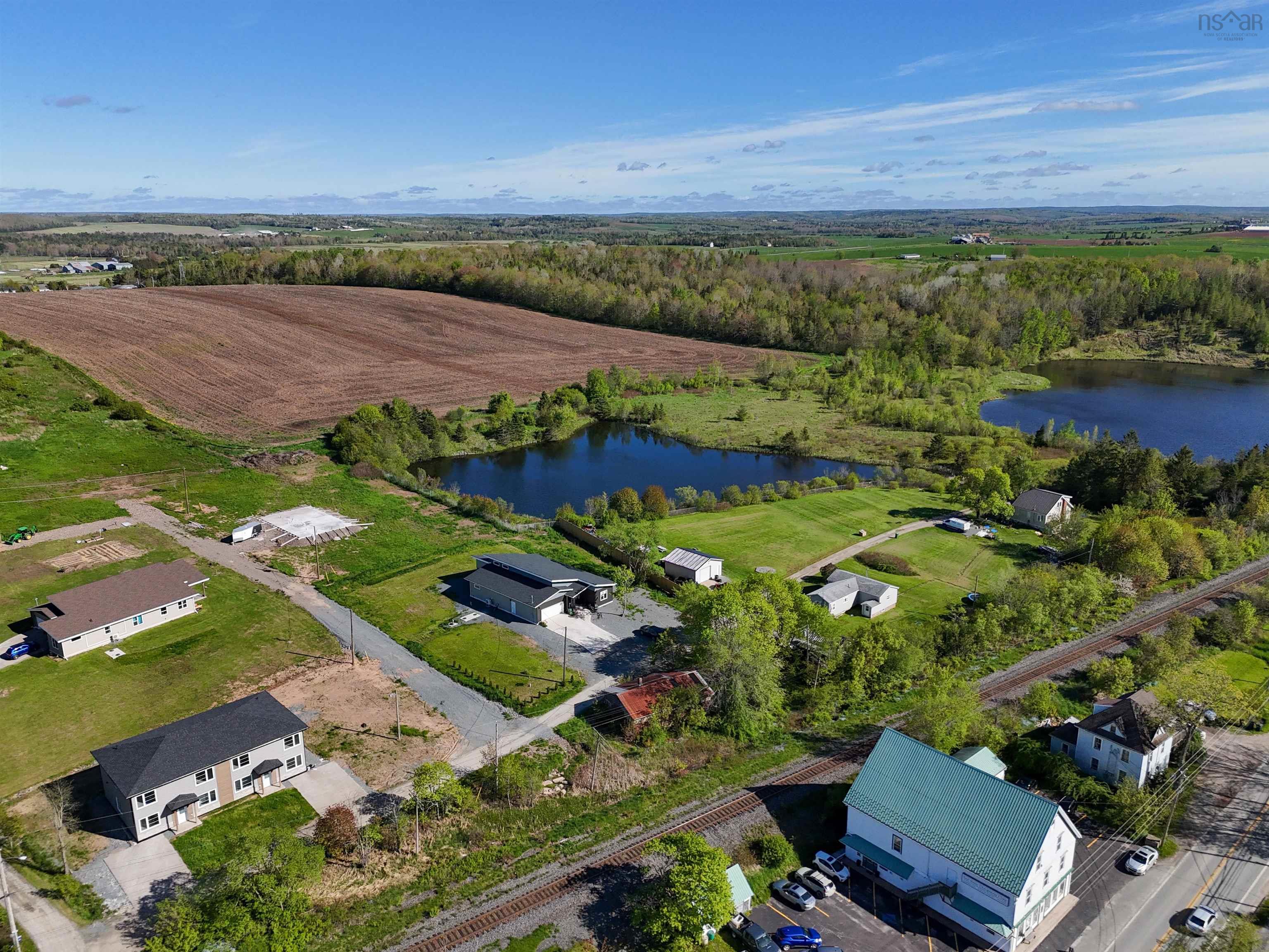 $599,900.00: 70 CN Access Road, Shubenacadie
