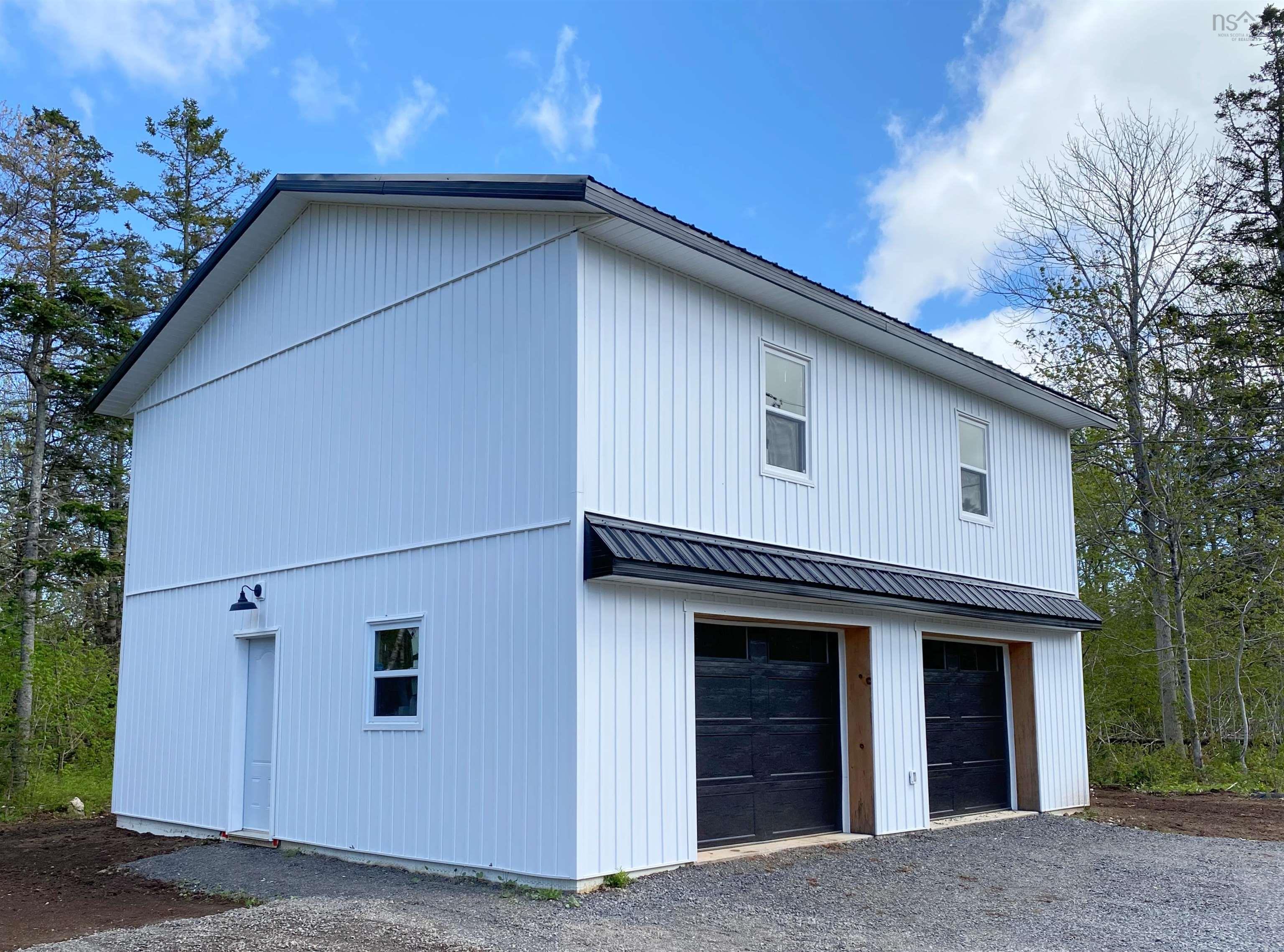 $649,000.00: 1707 Brow of Mountain Road, Glenmont