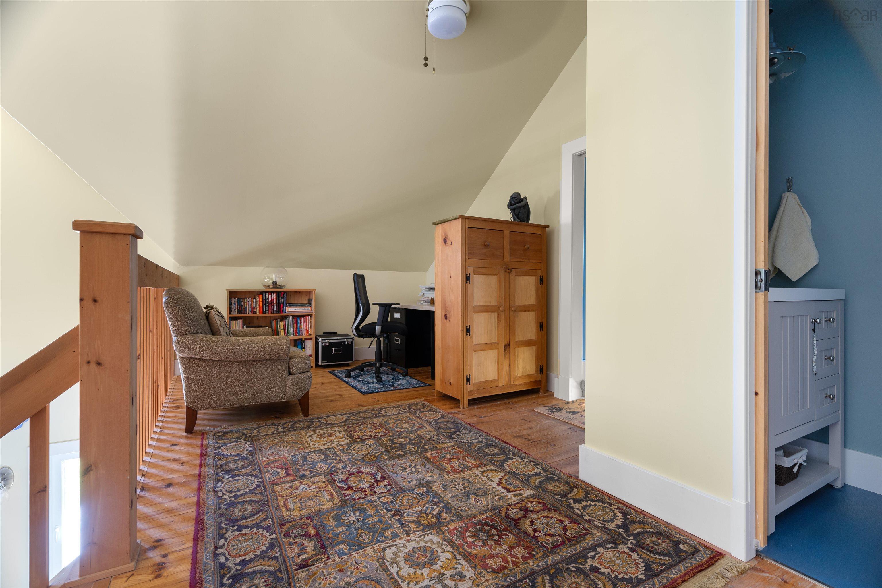 $949,000.00: 2 Archibald