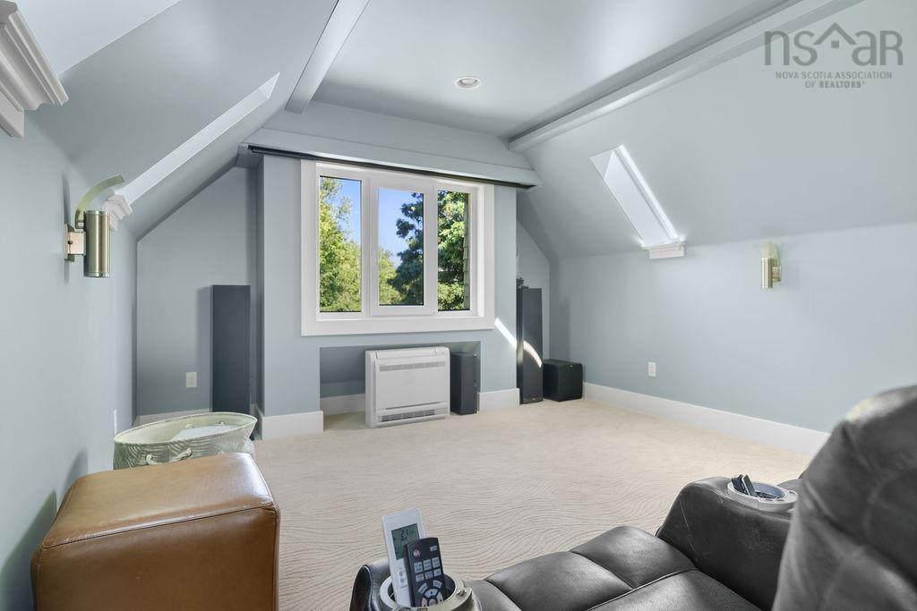 $949,000.00: 2 Archibald