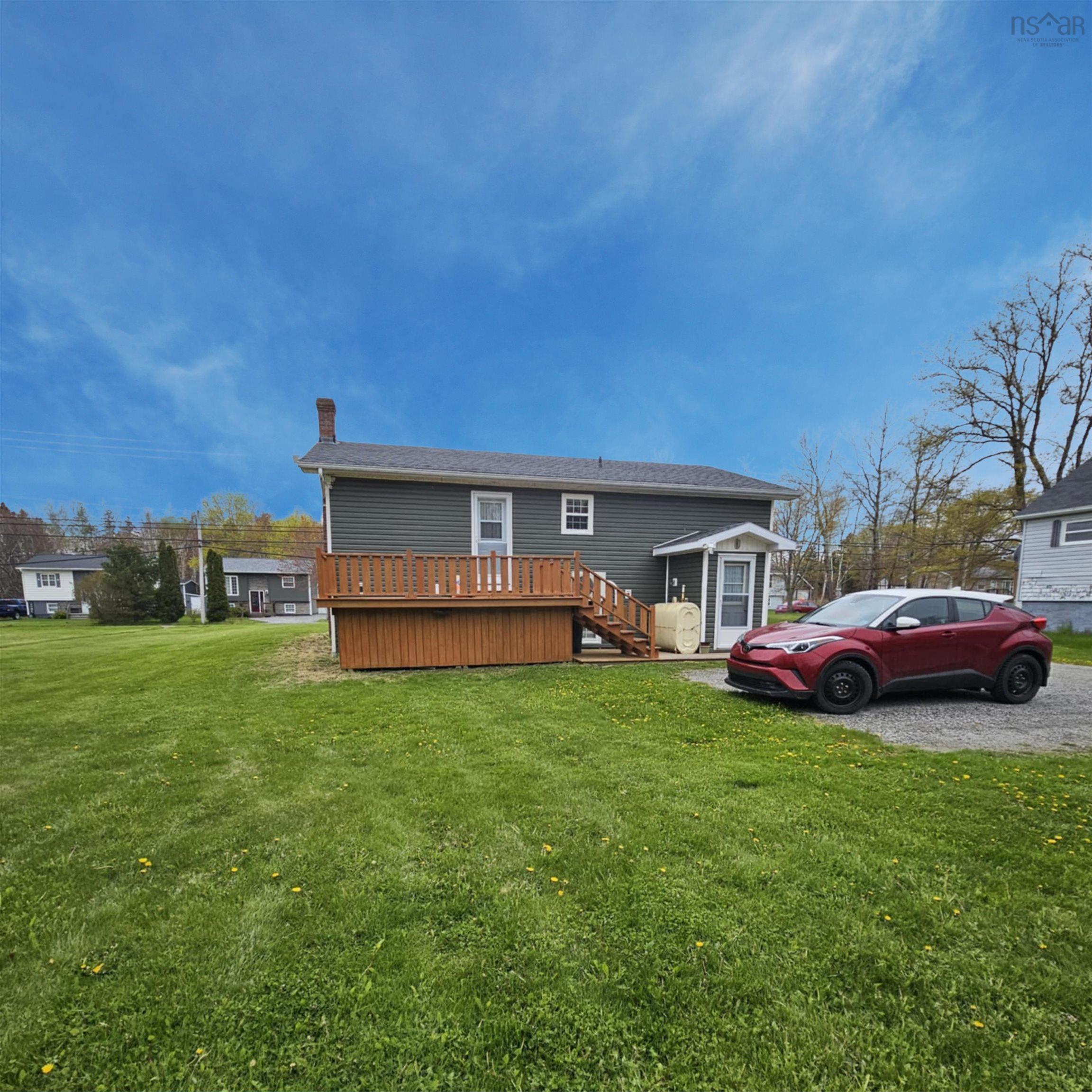 $349,000.00: 252 Main Street, Florence