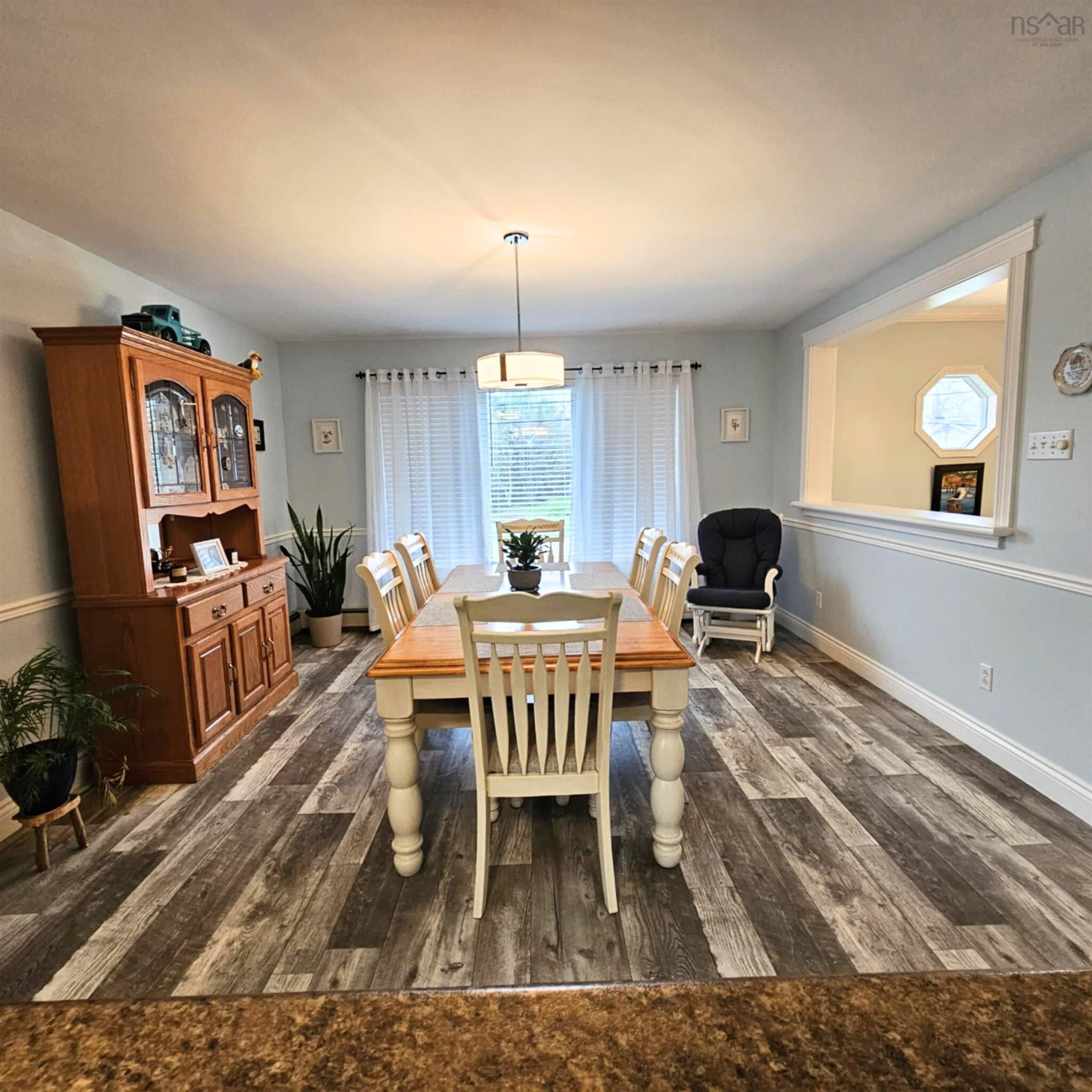 $349,000.00: 252 Main Street, Florence