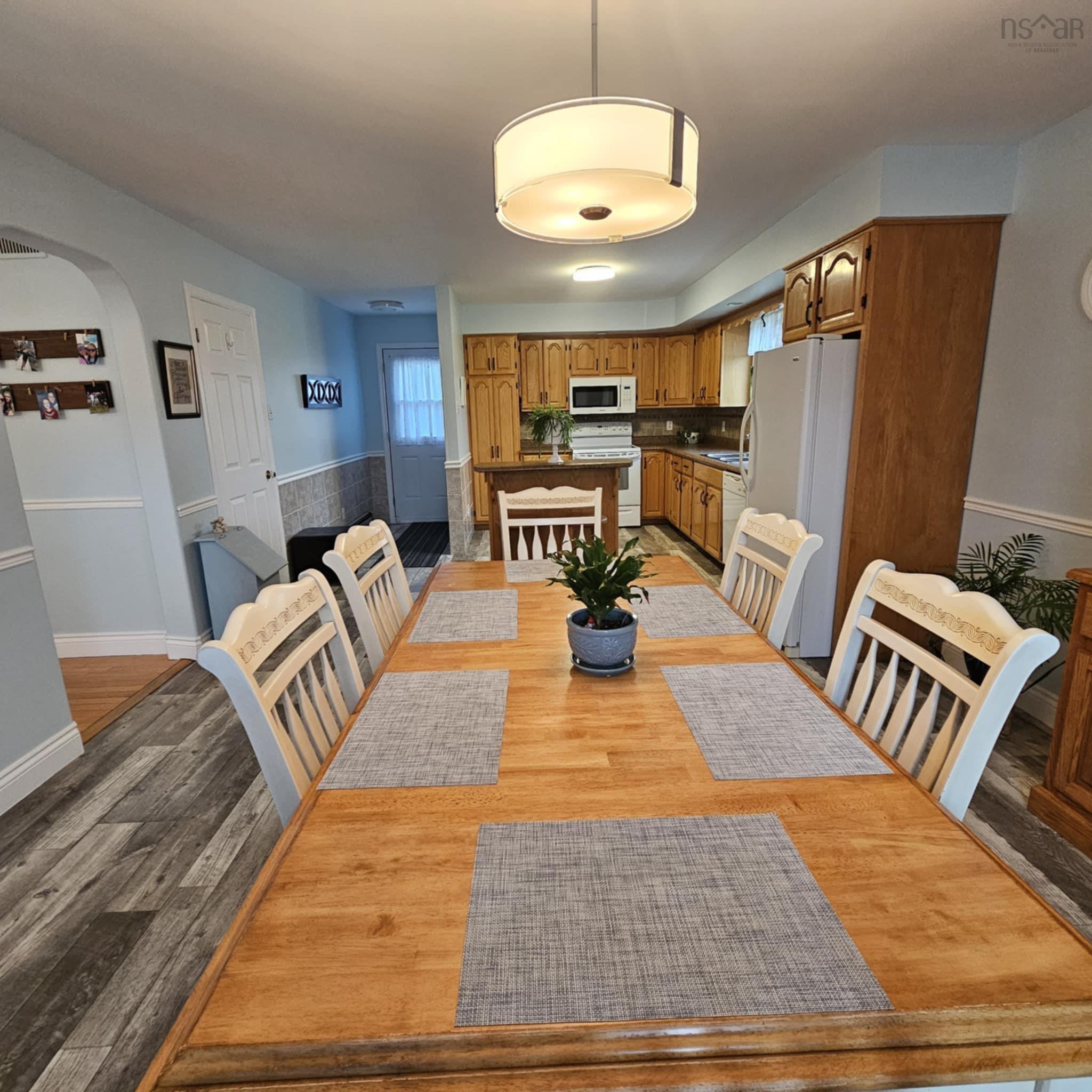 $349,000.00: 252 Main Street, Florence