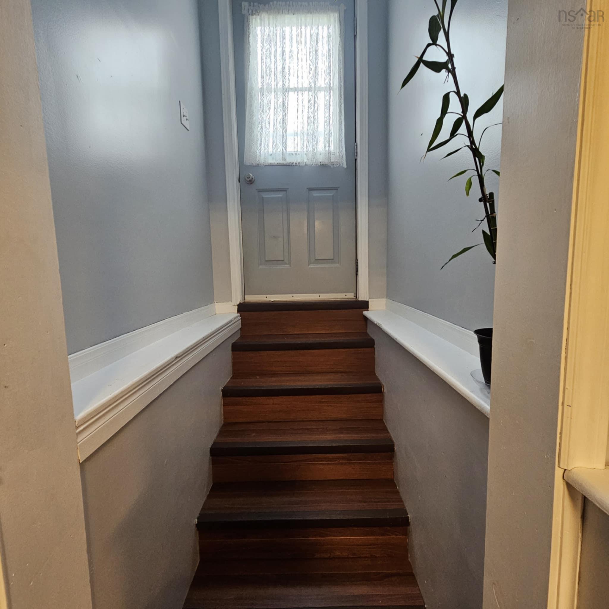 $349,000.00: 252 Main Street, Florence
