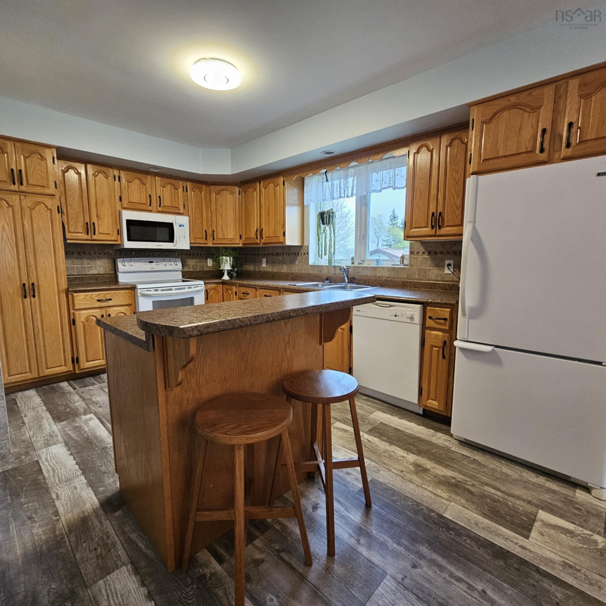 $349,000.00: 252 Main Street, Florence