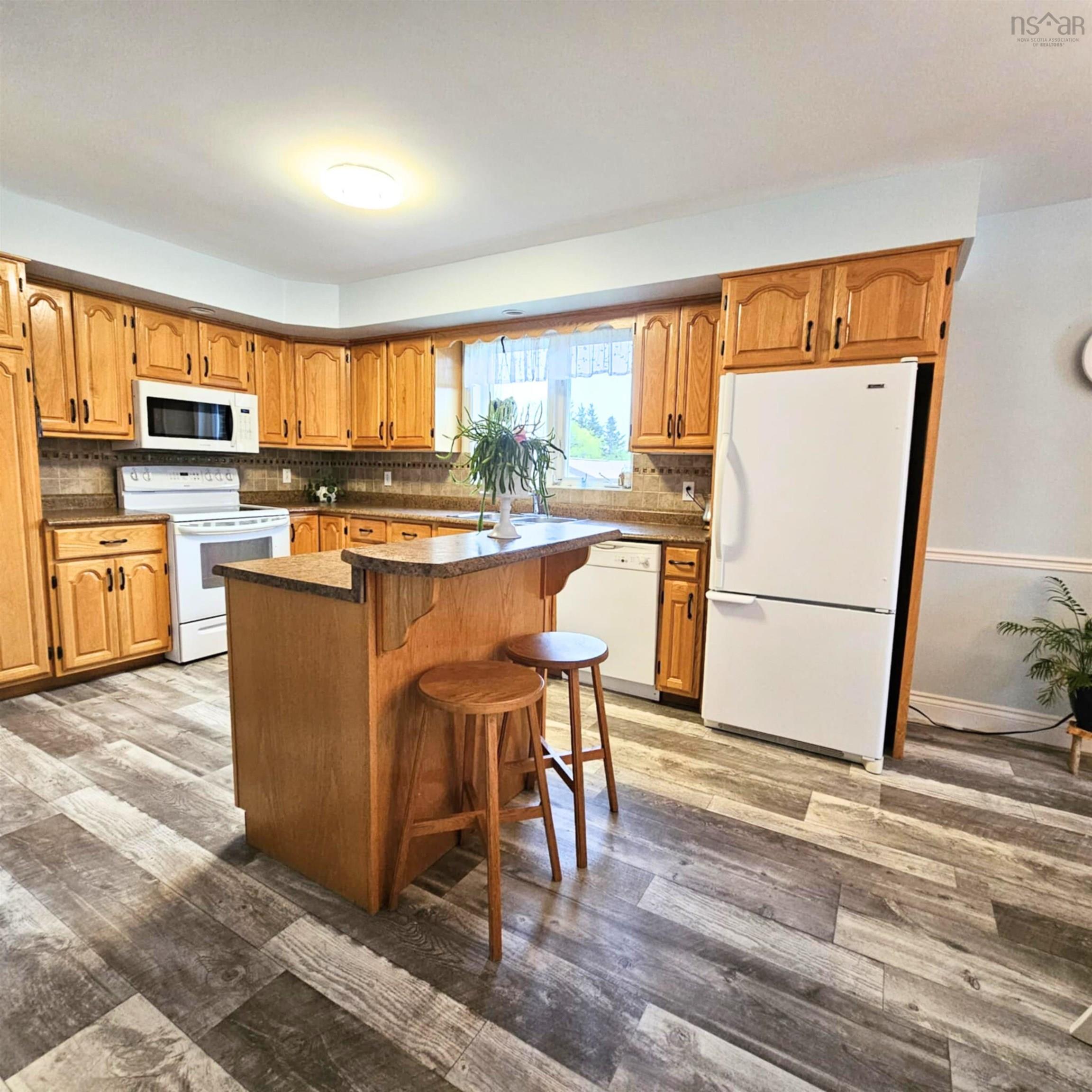 $349,000.00: 252 Main Street, Florence