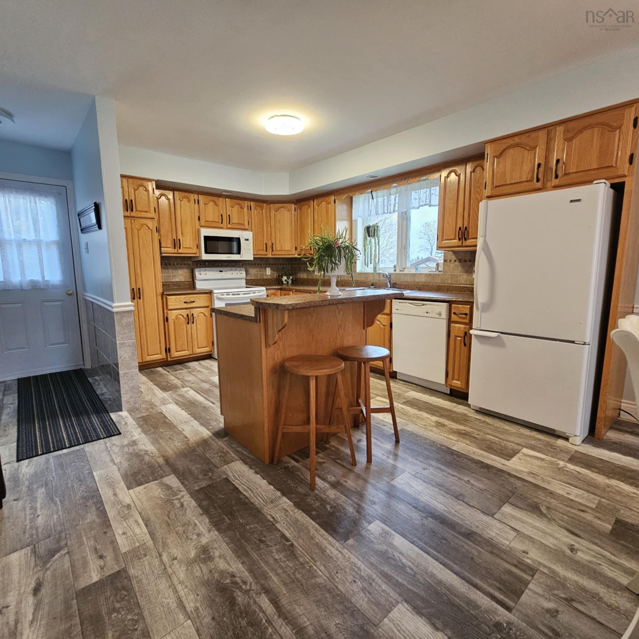 $349,000.00: 252 Main Street, Florence