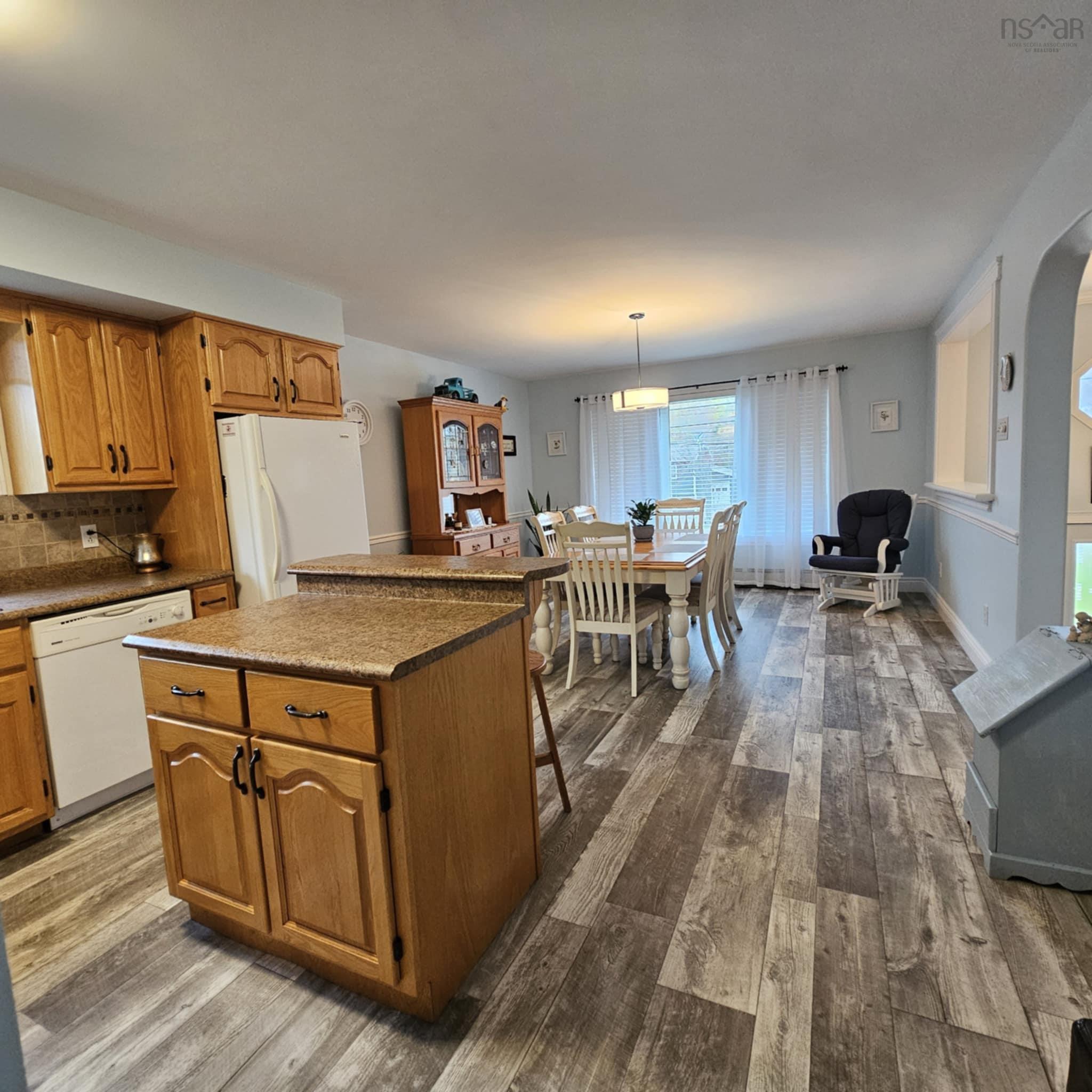 $349,000.00: 252 Main Street, Florence