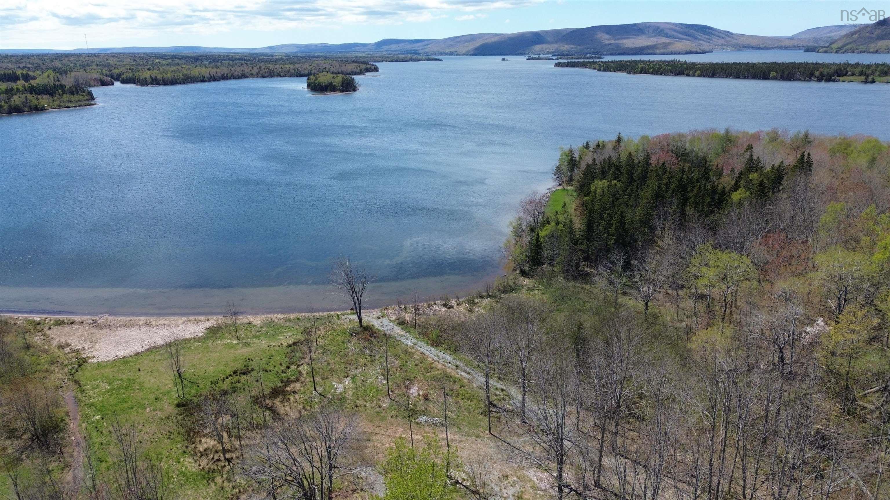 $165,000.00: 89-5 Macinnis Point Rd, South Side Whycocomagh
