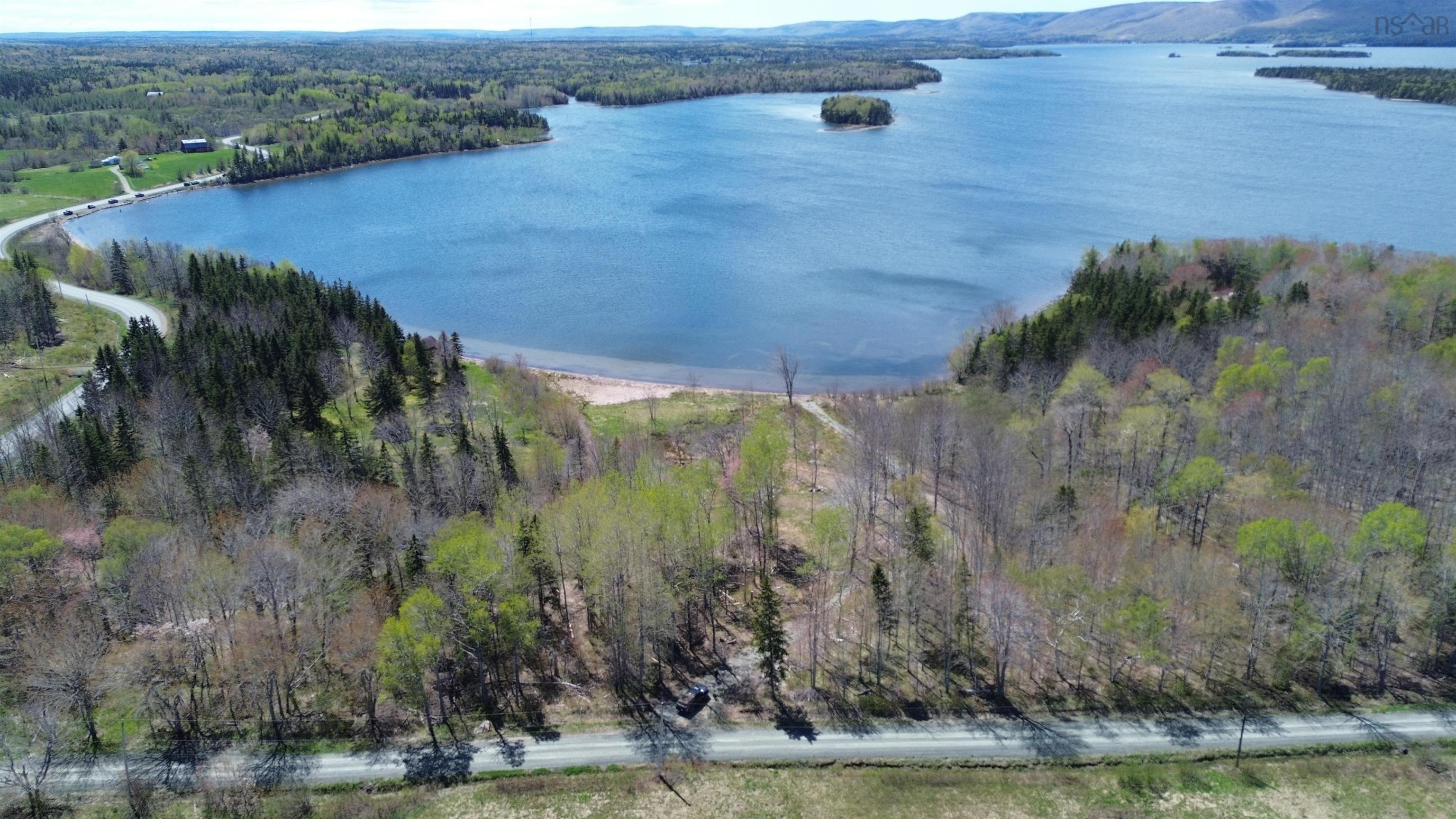 $165,000.00: 89-5 Macinnis Point Rd, South Side Whycocomagh