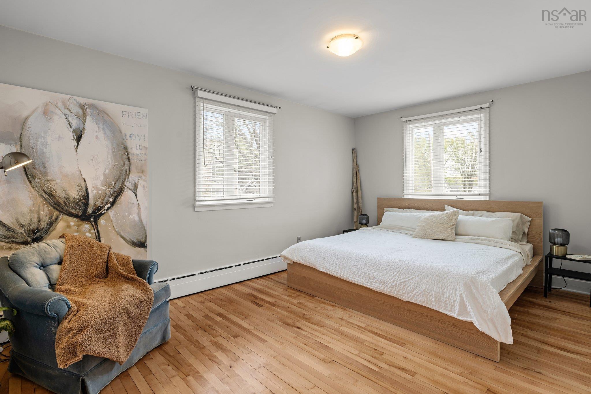 $1,200,000.00: 6283-6285-6287 London Street, Halifax