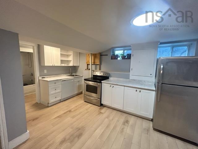$1,200,000.00: 6283-6285-6287 London Street, Halifax