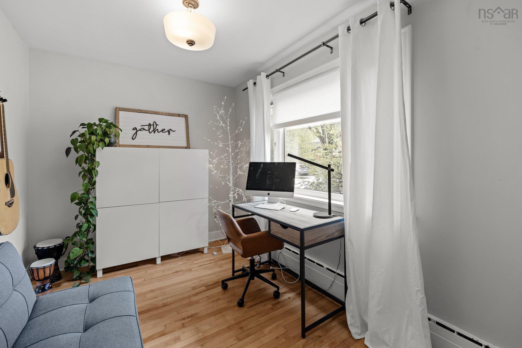 $1,200,000.00: 6283-6285-6287 London Street, Halifax