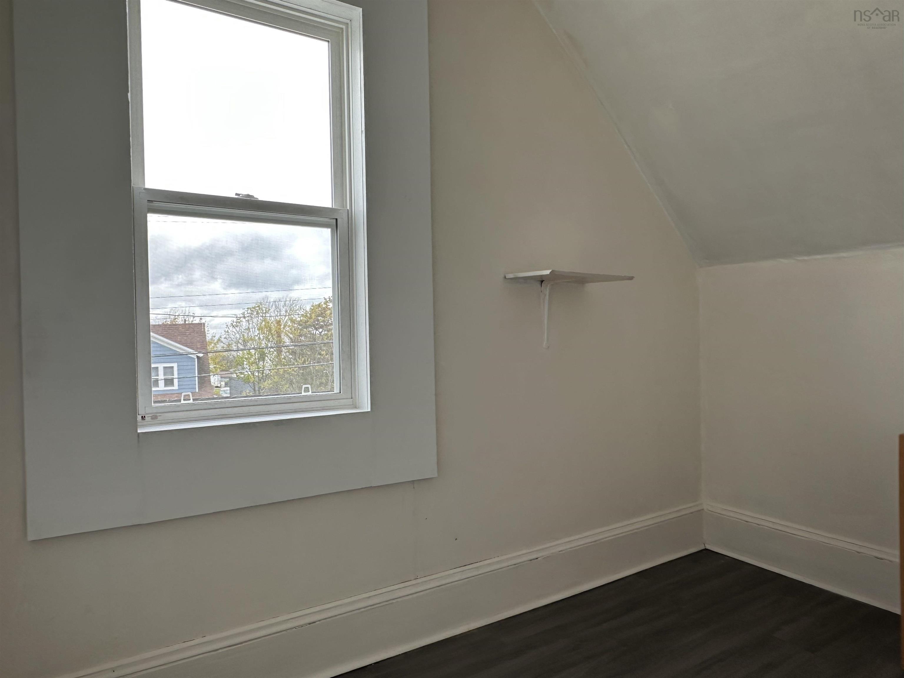$184,000.00: 1412 Victoria Road, Sydney
