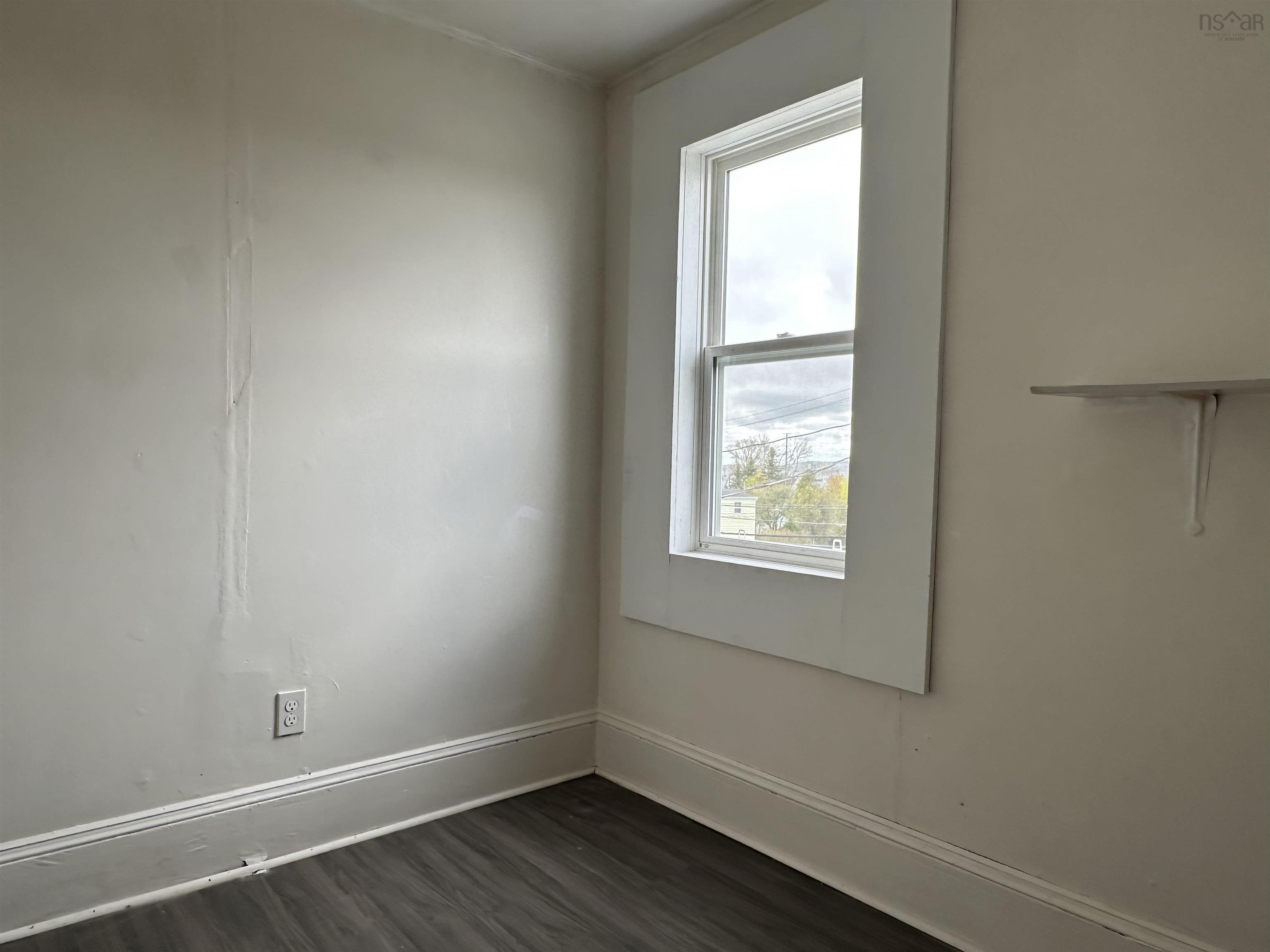 $184,000.00: 1412 Victoria Road, Sydney