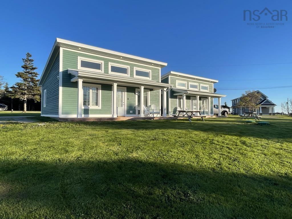 $1,100,000.00: 15 & 17 Chemin Pond du Bras Road, Point Cross