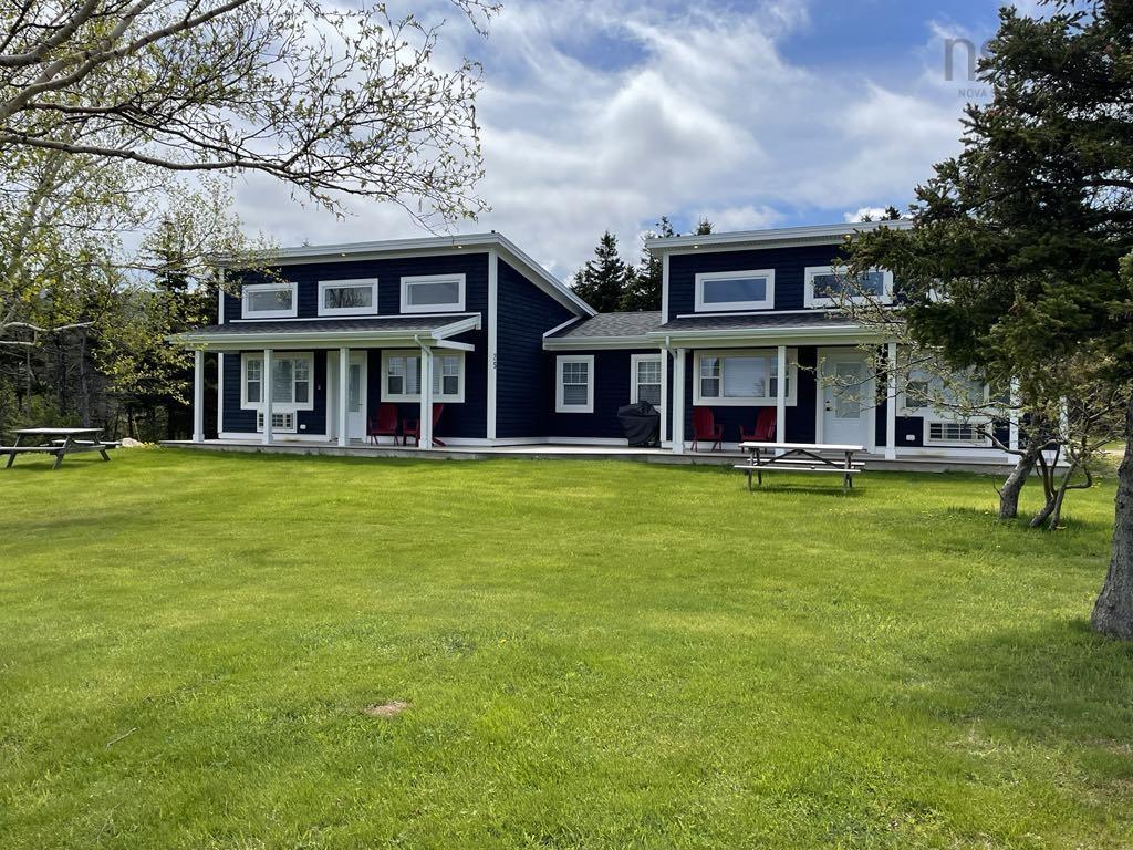 $1,100,000.00: 15 & 17 Chemin Pond du Bras Road, Point Cross