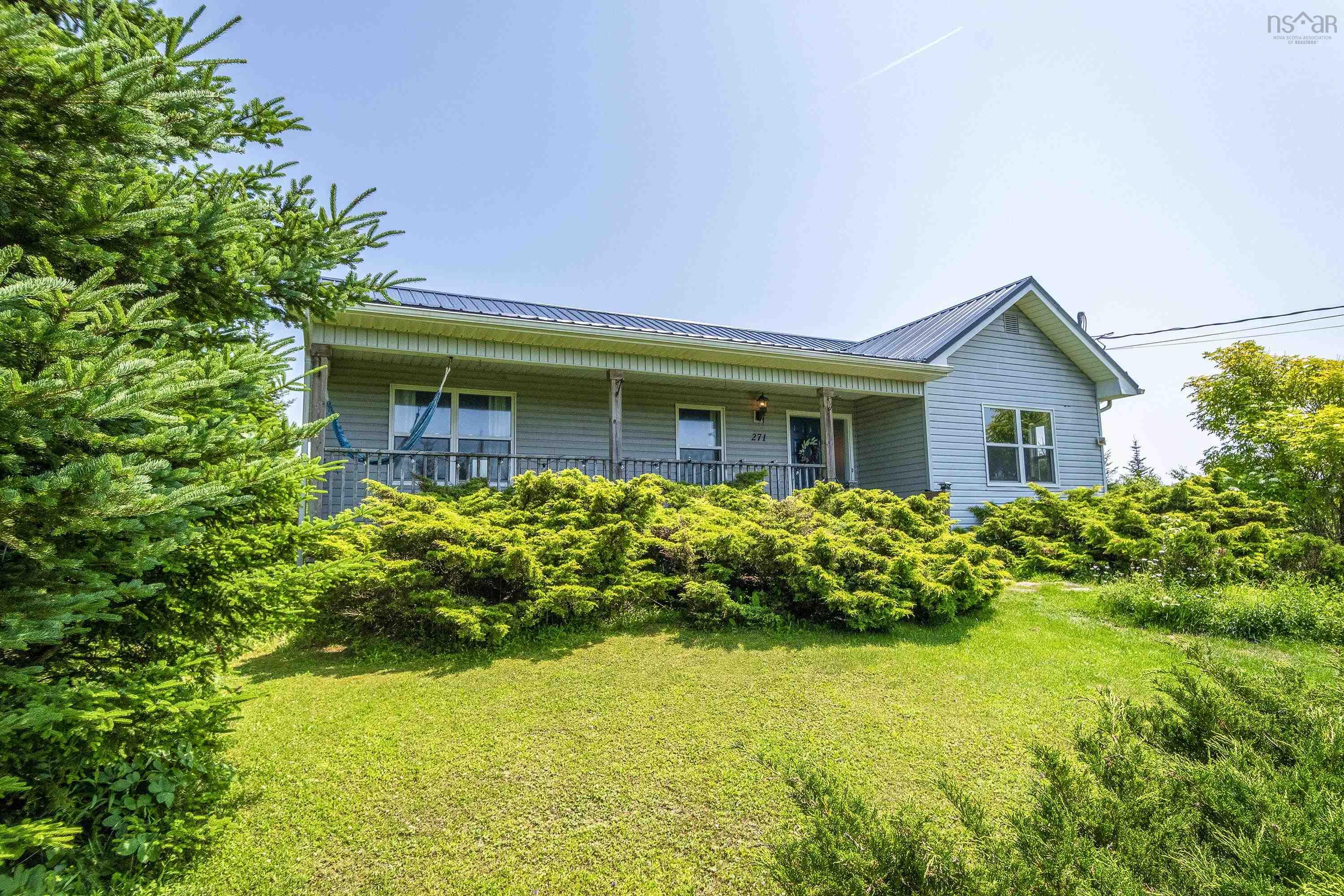 271 Leslie Road, East Lawrencetown, NS (MLS® 202512218)