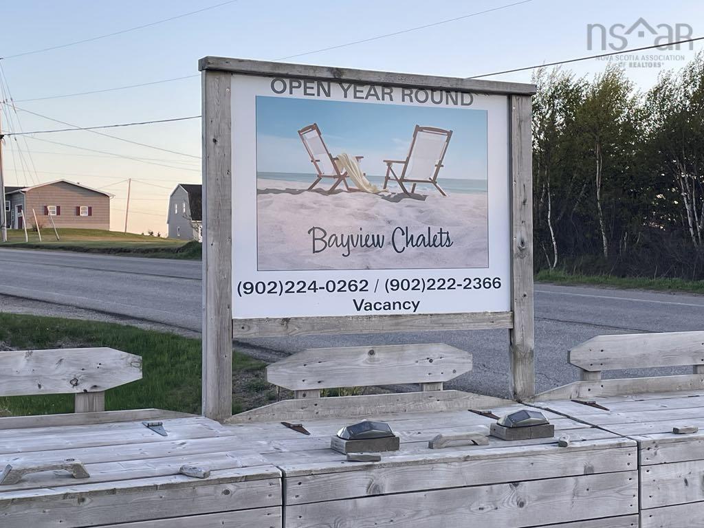 $1,100,000.00: 15 & 17 Chemin Pond du Bras Road, Point Cross