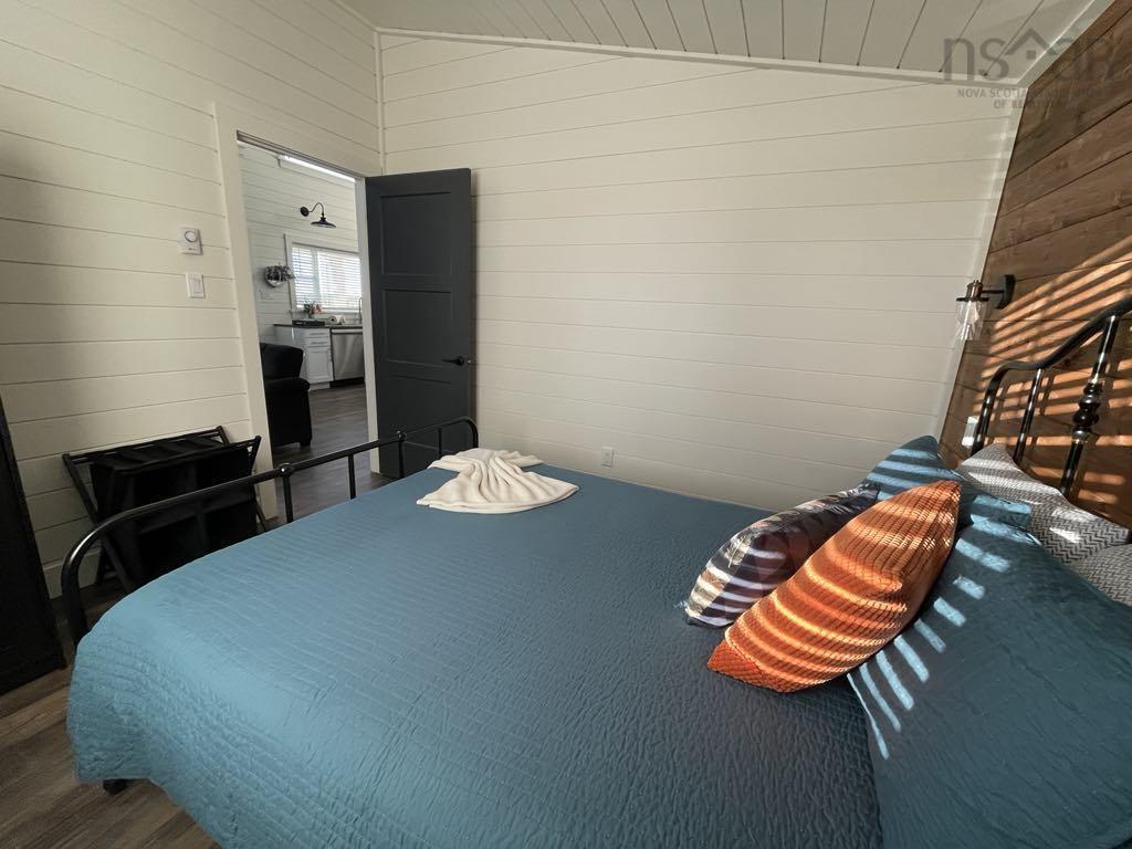 $1,100,000.00: 15 & 17 Chemin Pond du Bras Road, Point Cross