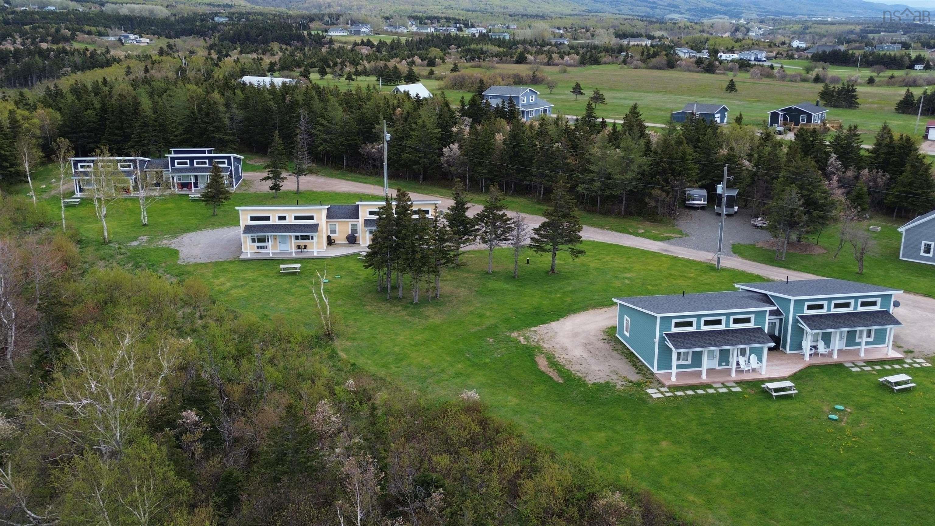 $1,100,000.00: 15 & 17 Chemin Pond du Bras Road, Point Cross